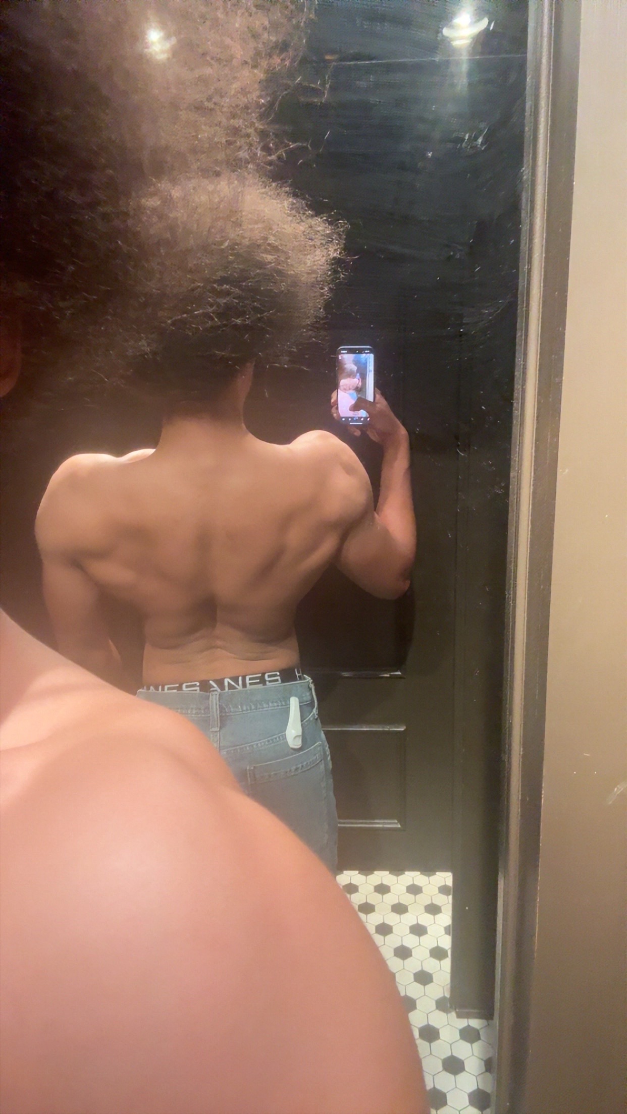 @afrocharse