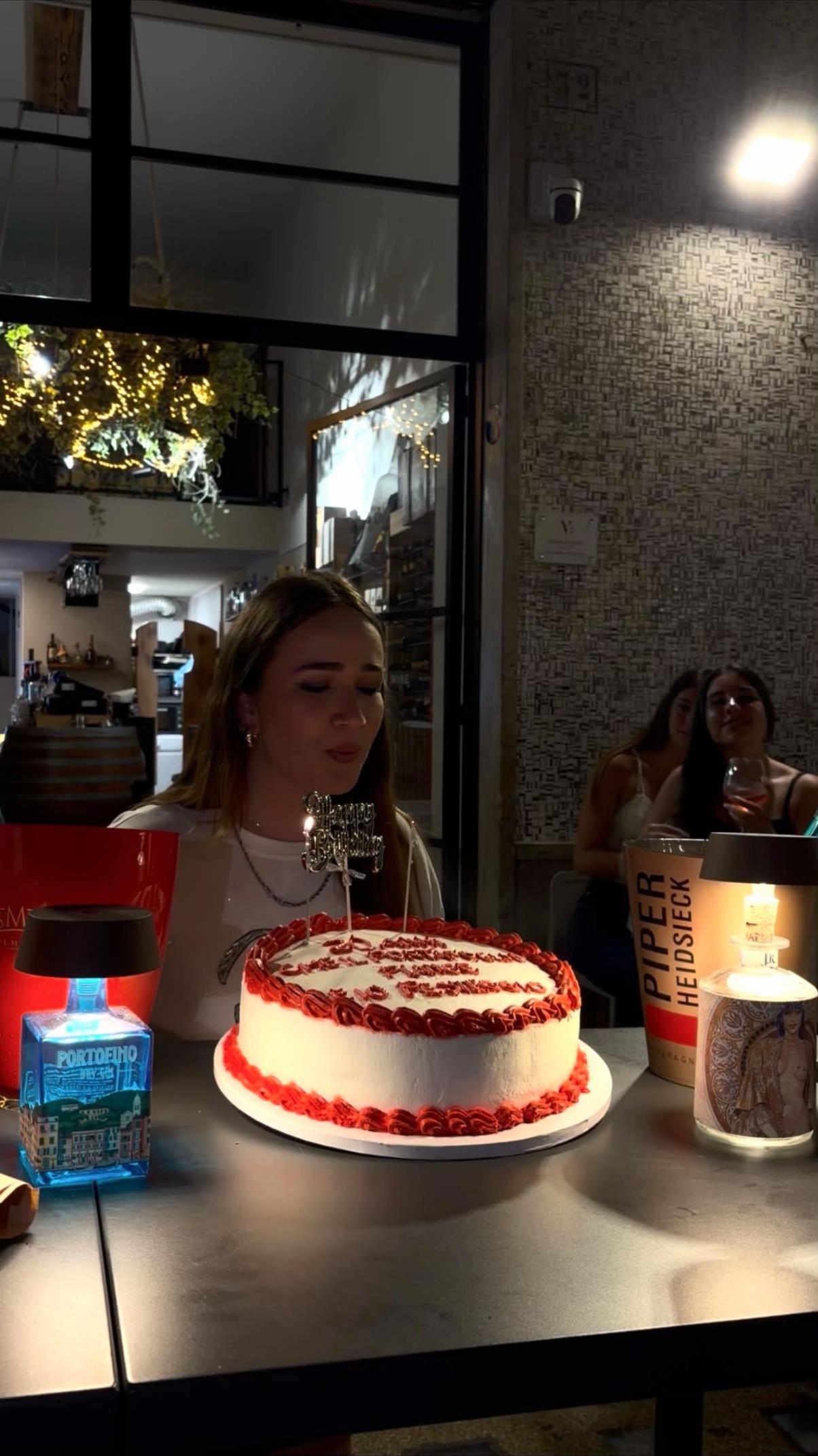 @CLARA🧊