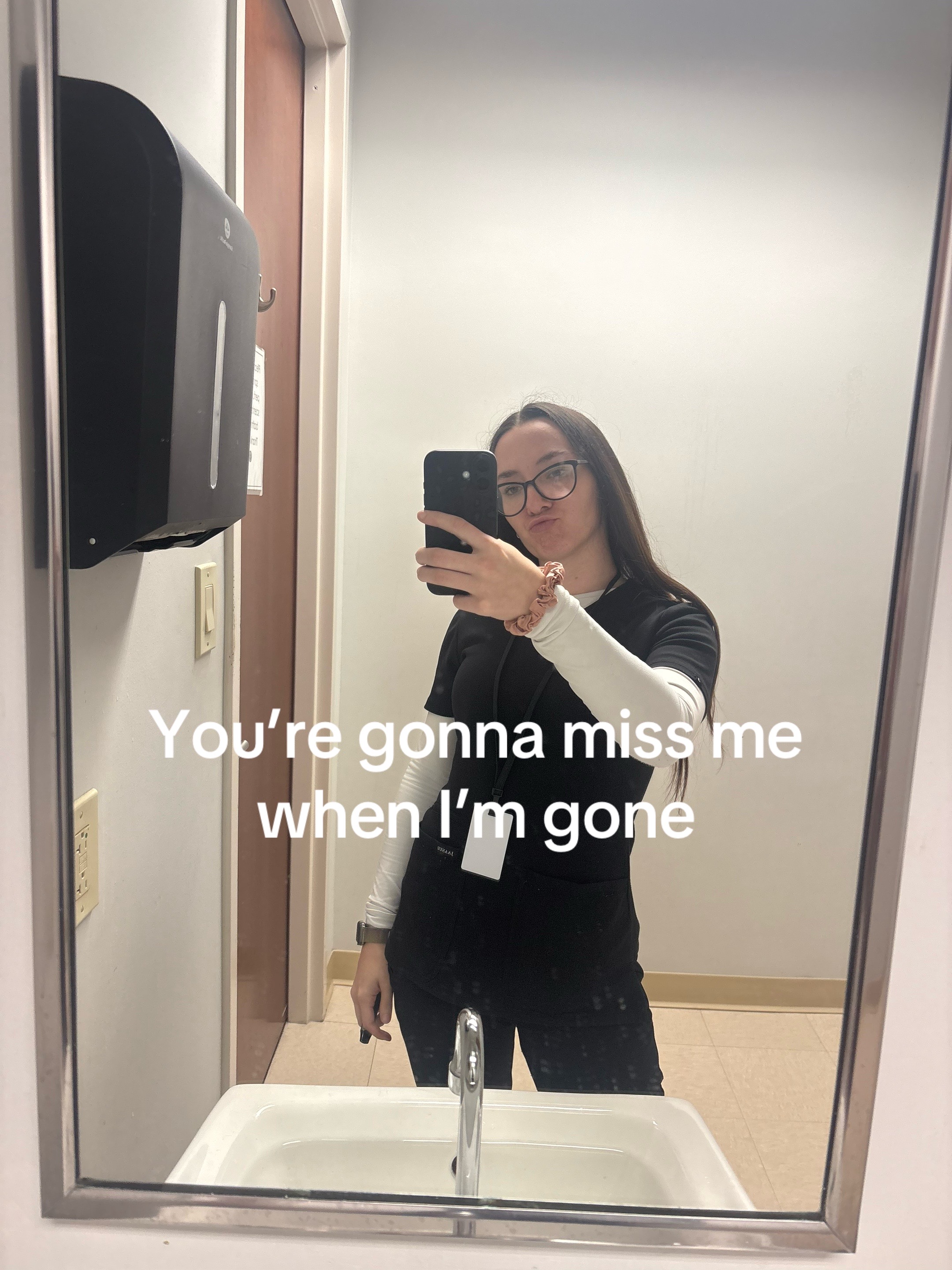 @Layna