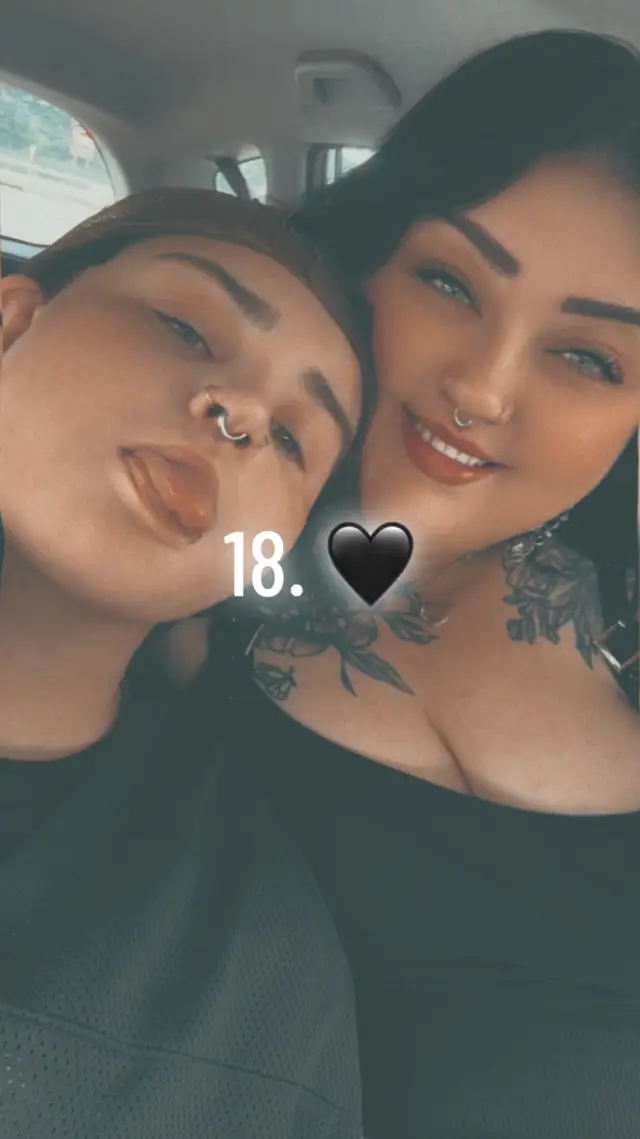 @Michaela🥀