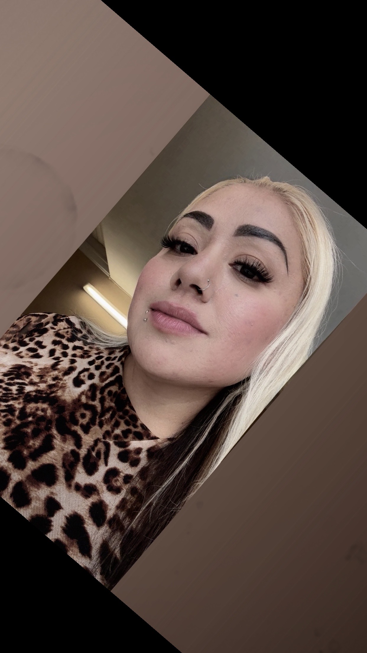 @✨😎💋♡Estrellita♡💋✨
