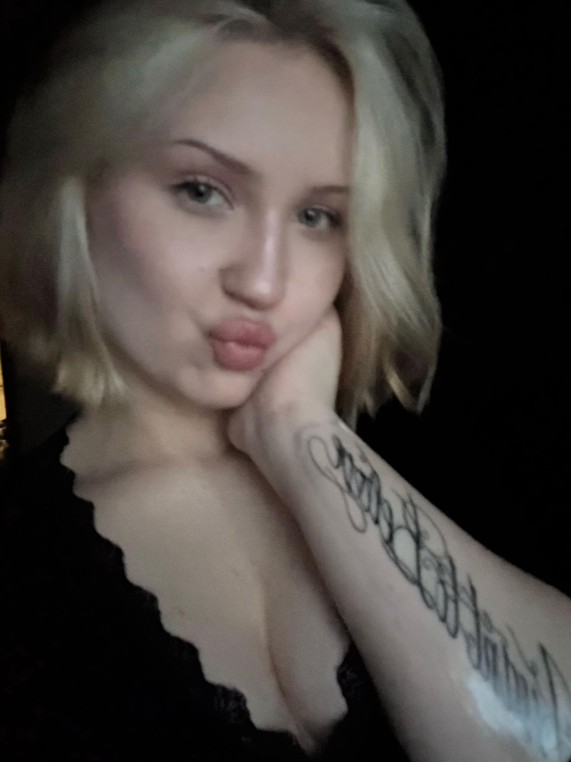 @feelii