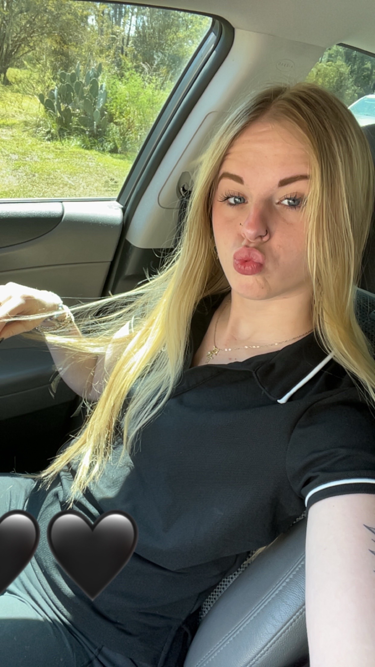 @ur.favorite.blonde24