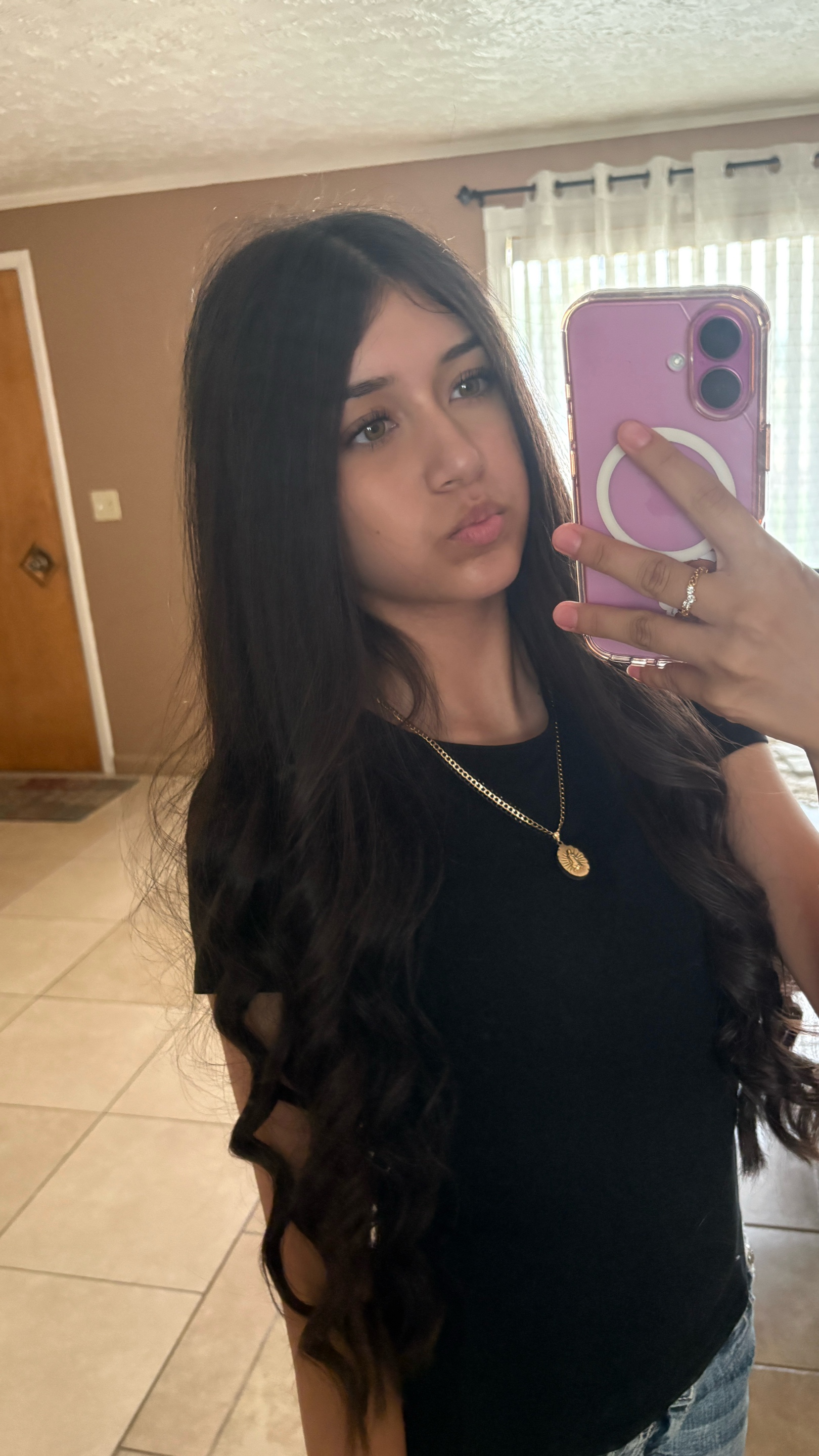 @e