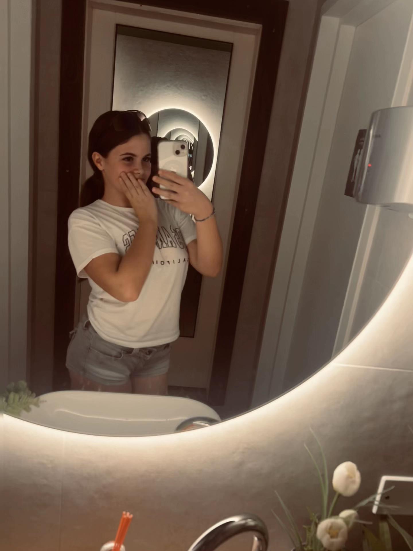 @SOFIA💫