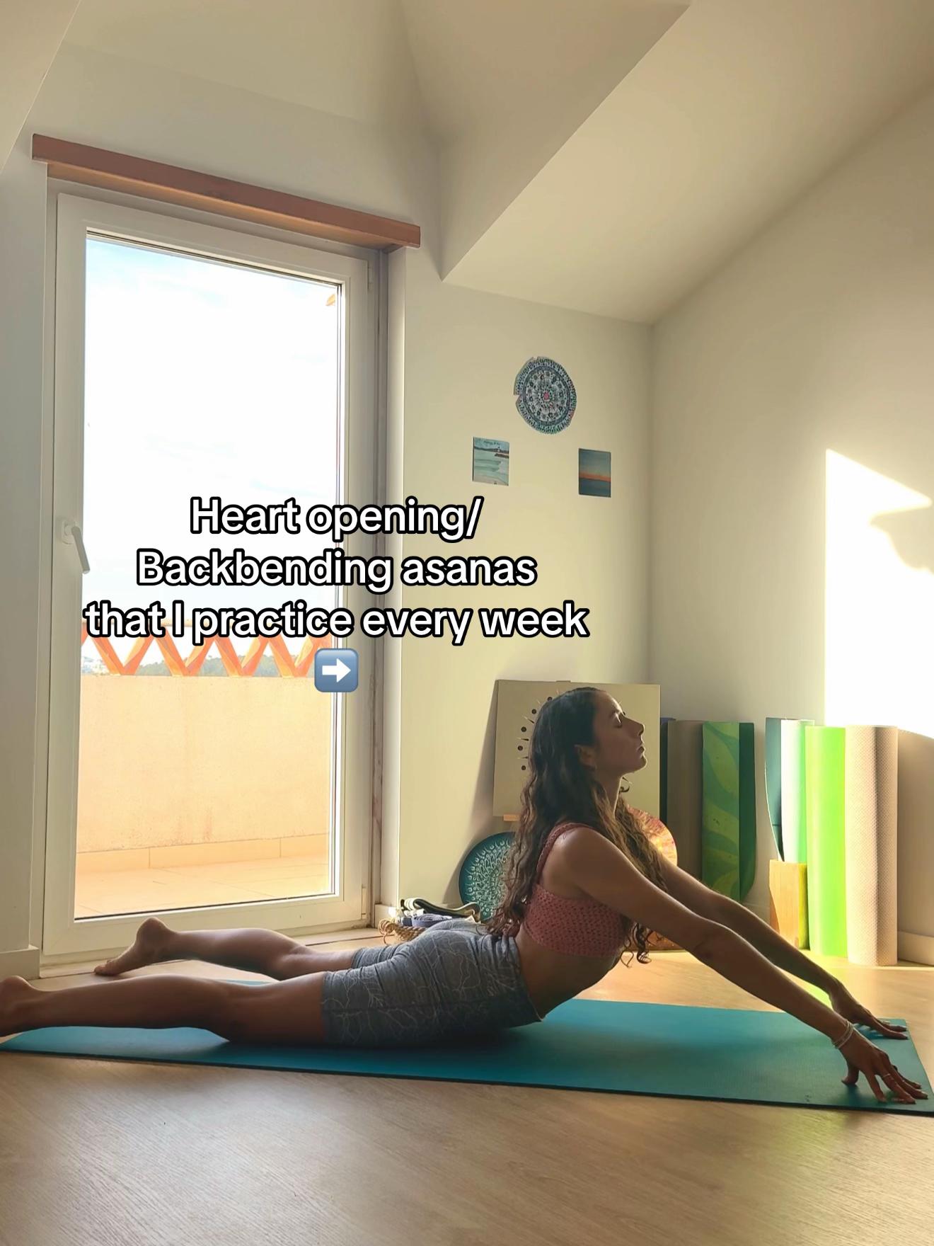 @Alexa | Yoga teacher