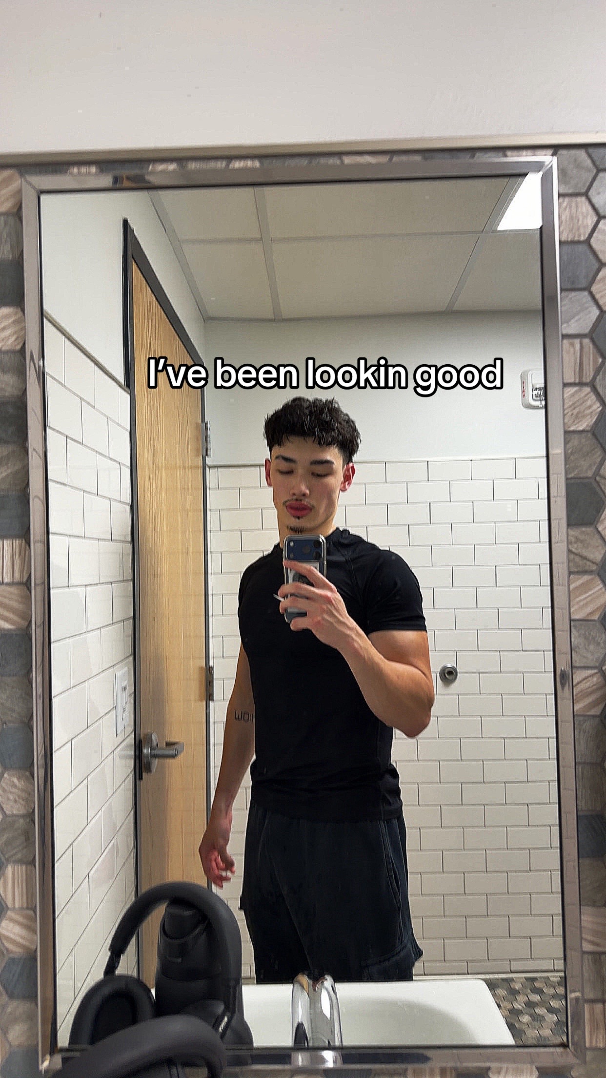 @ET