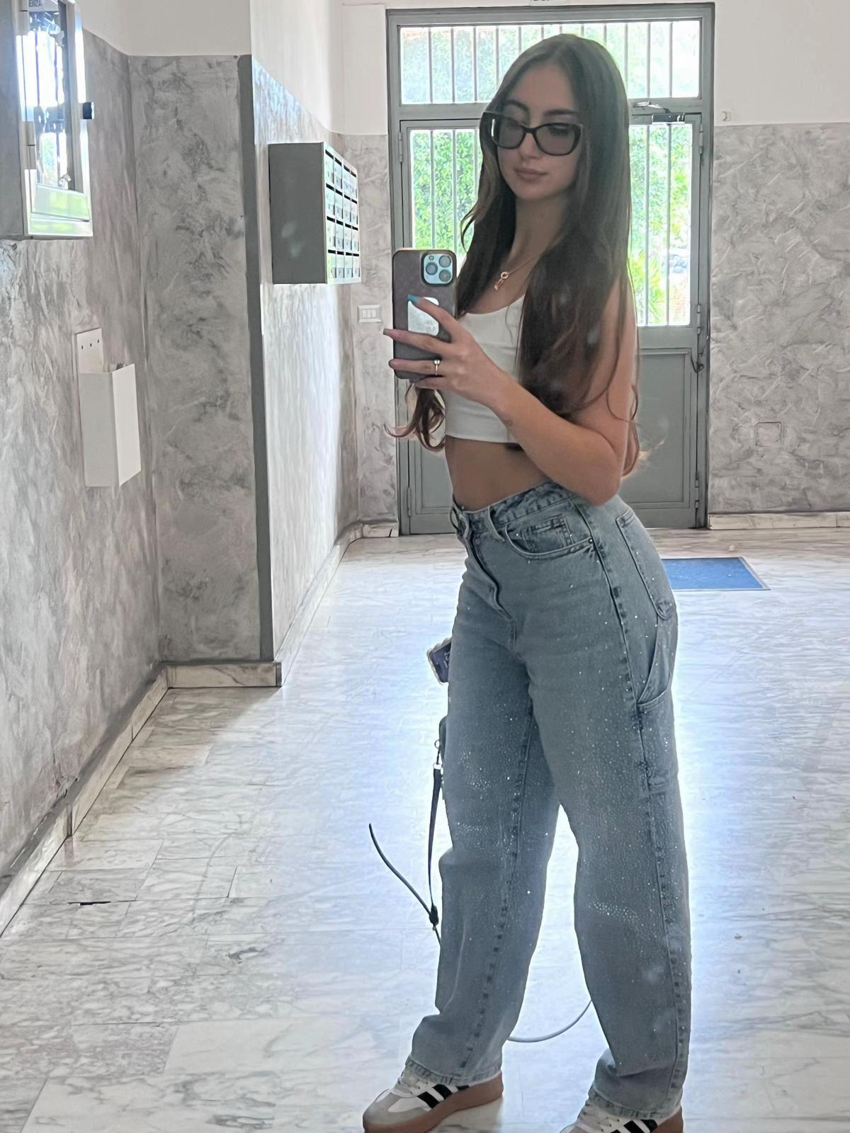 @ALESSANDRA