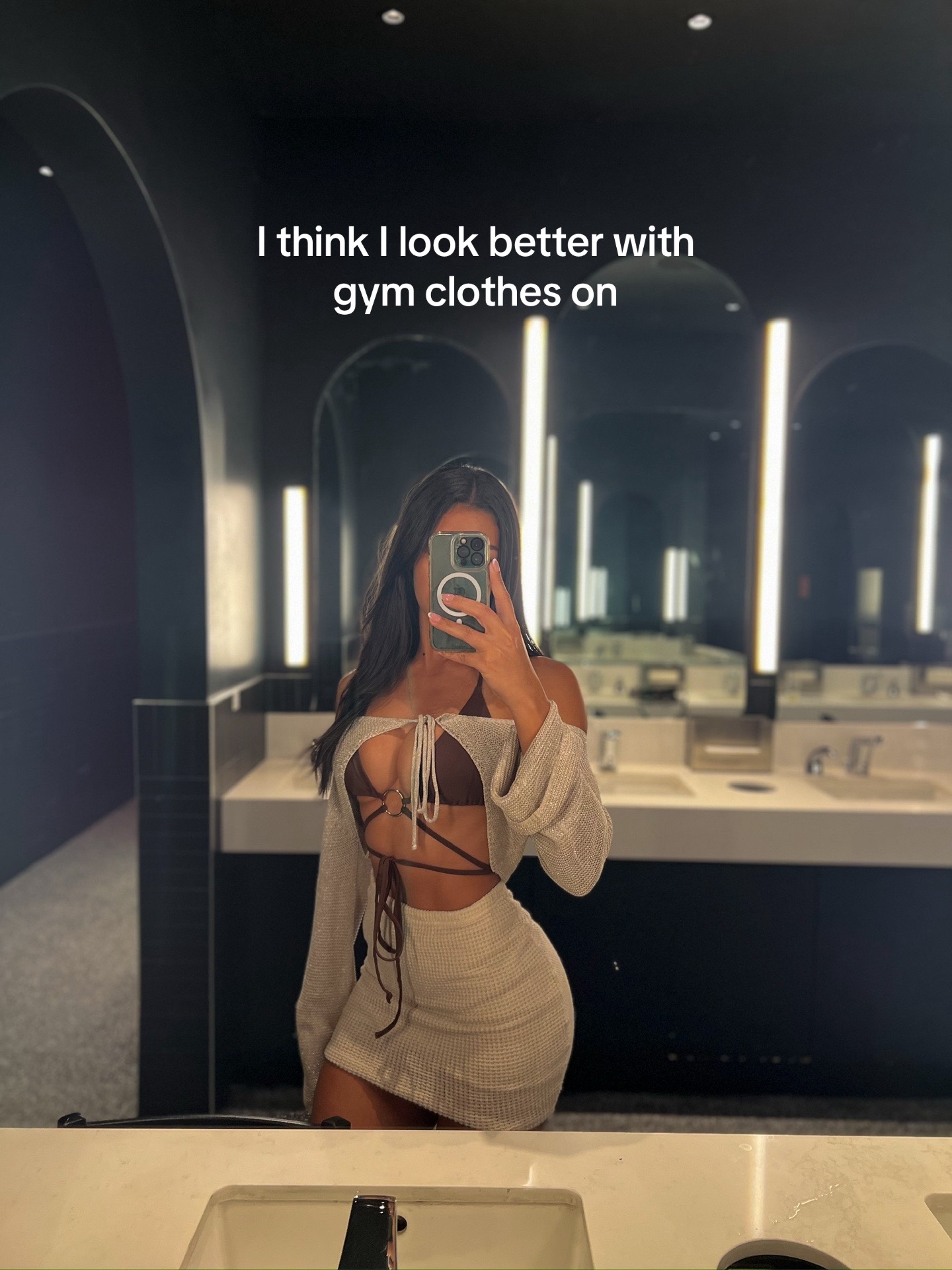 @zeynah🪽