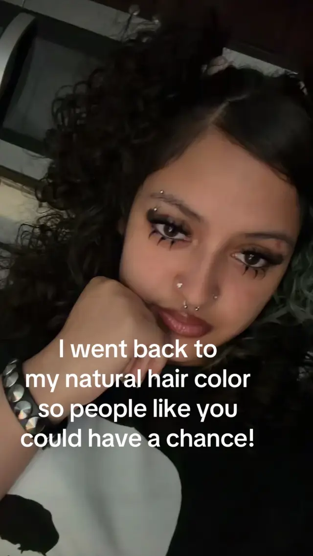 @𝓦𝓪𝓵𝓵𝔂