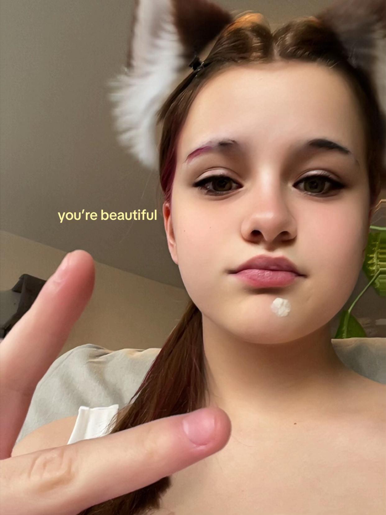 @⭐️𝓷𝓽𝓸𝓷𝓲𝓪