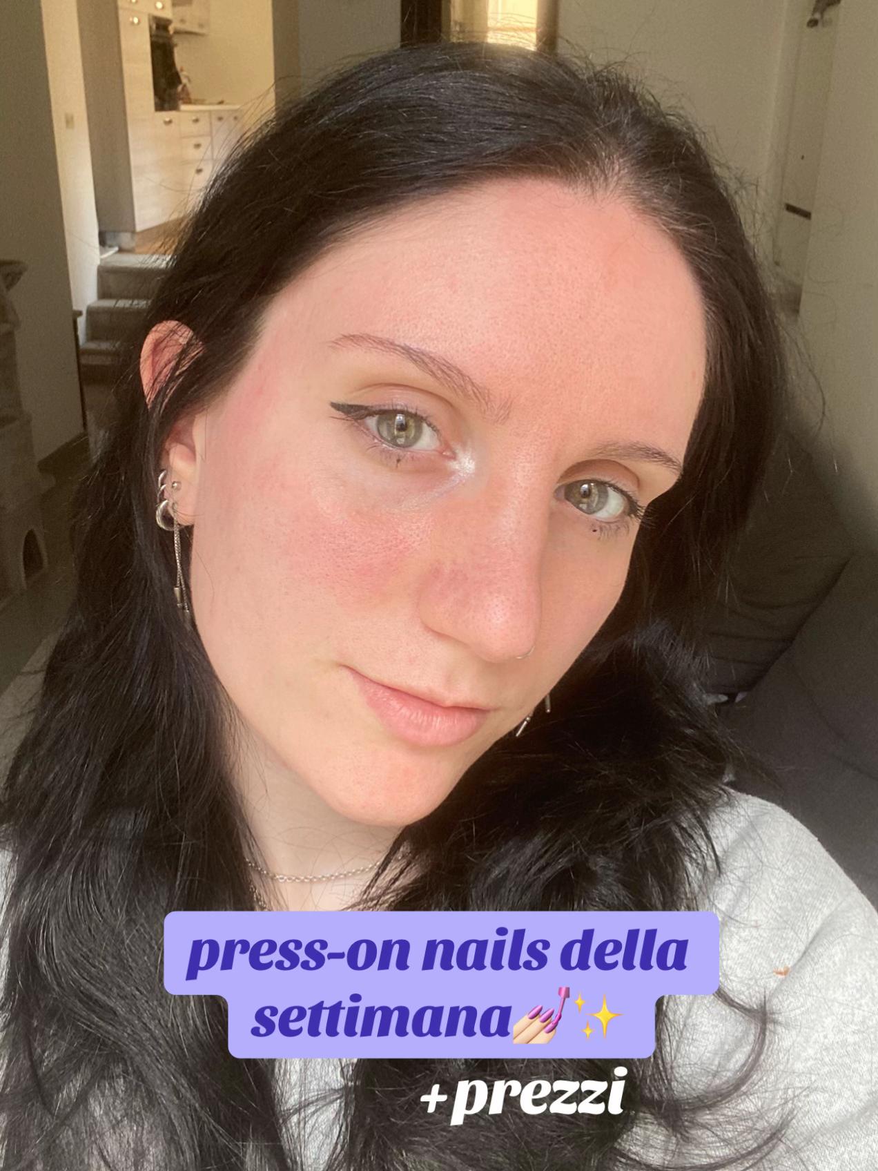 @press-on nails by Starmoth✨