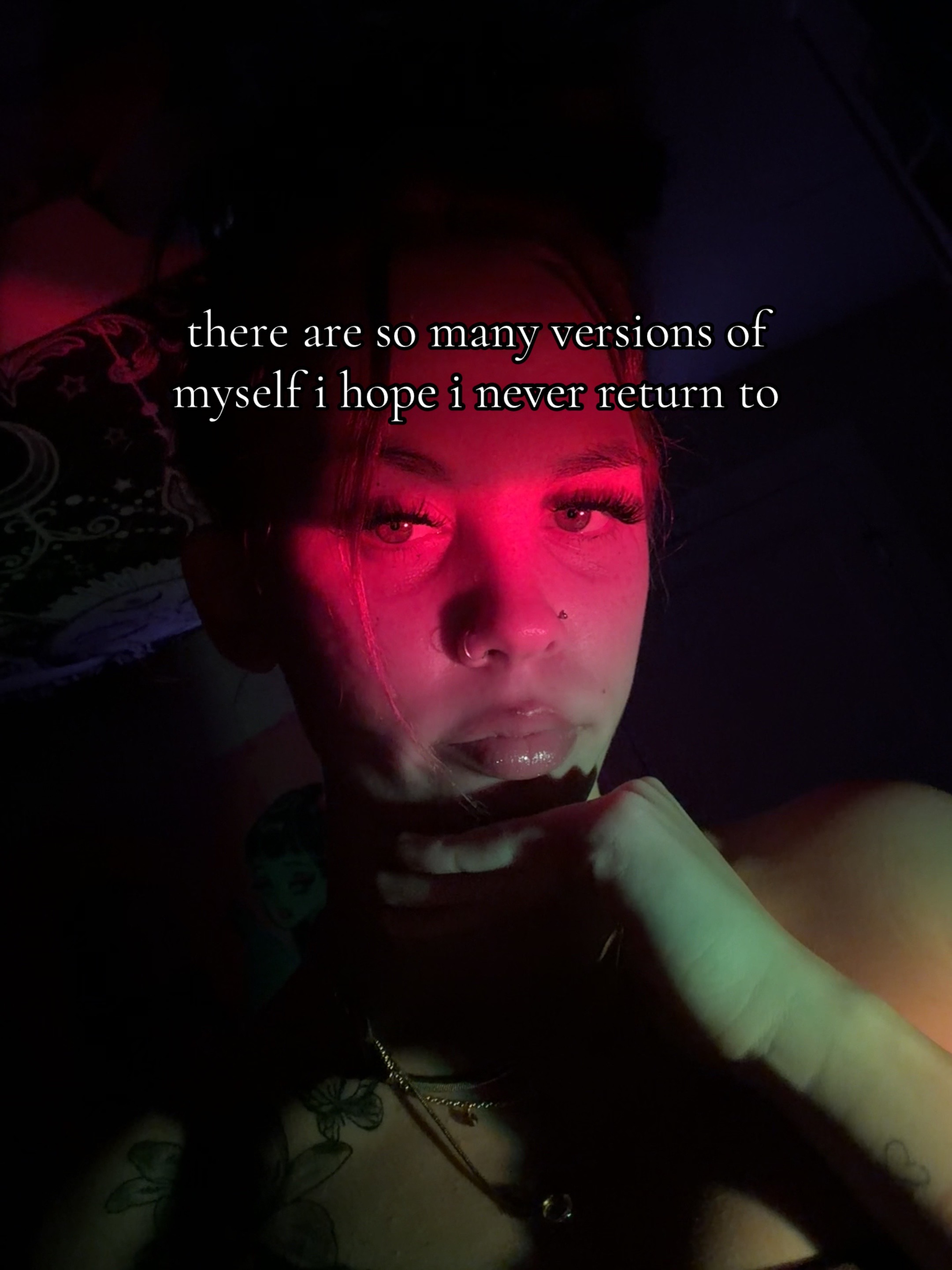 @𝐌