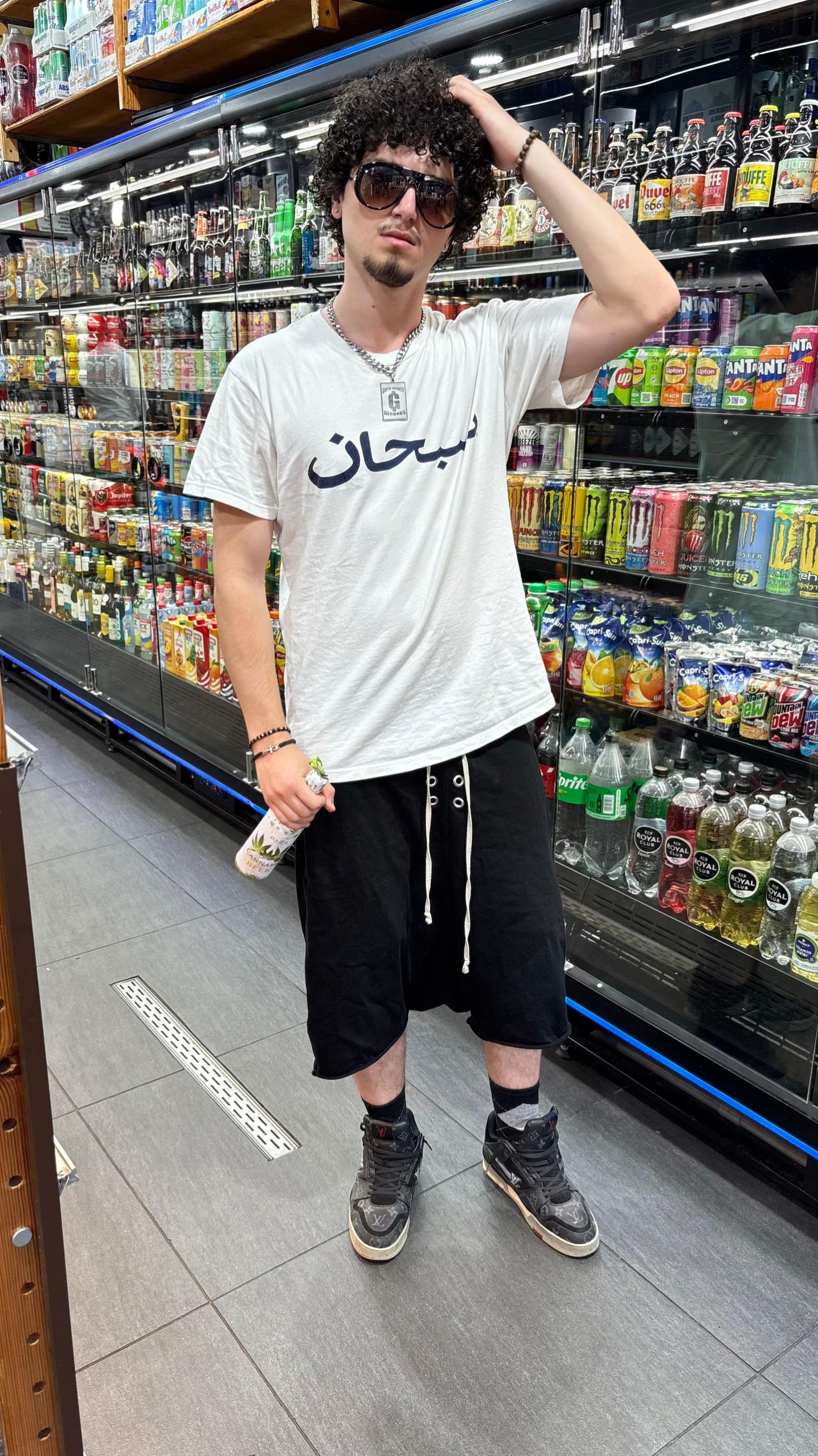@bloodfruit ⌖