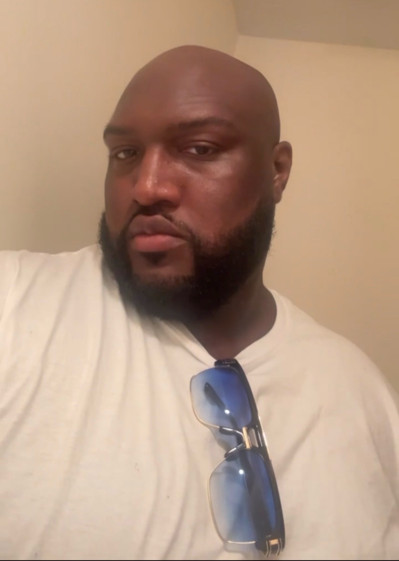 @UncleDerrEnt_