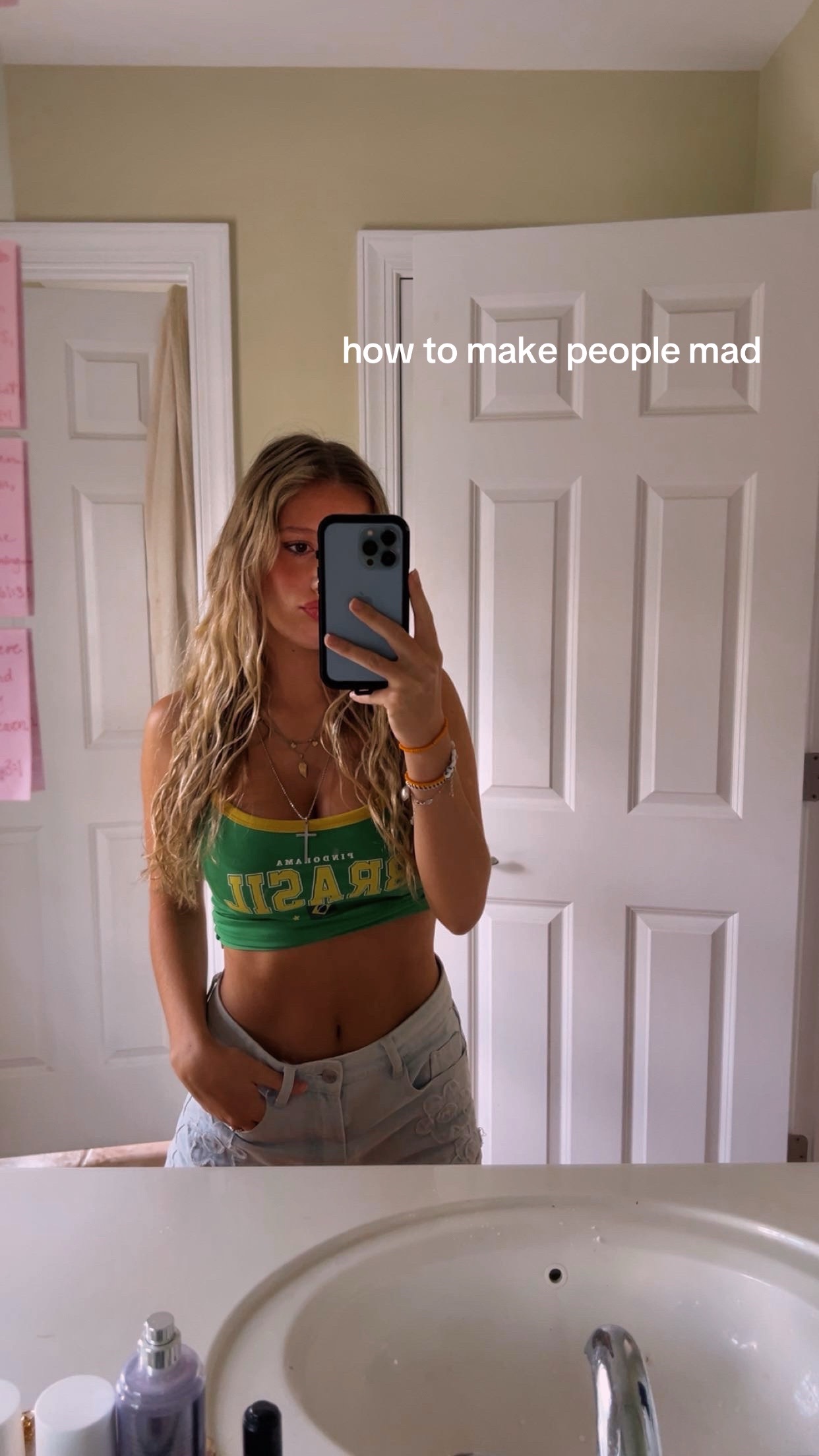 @carly