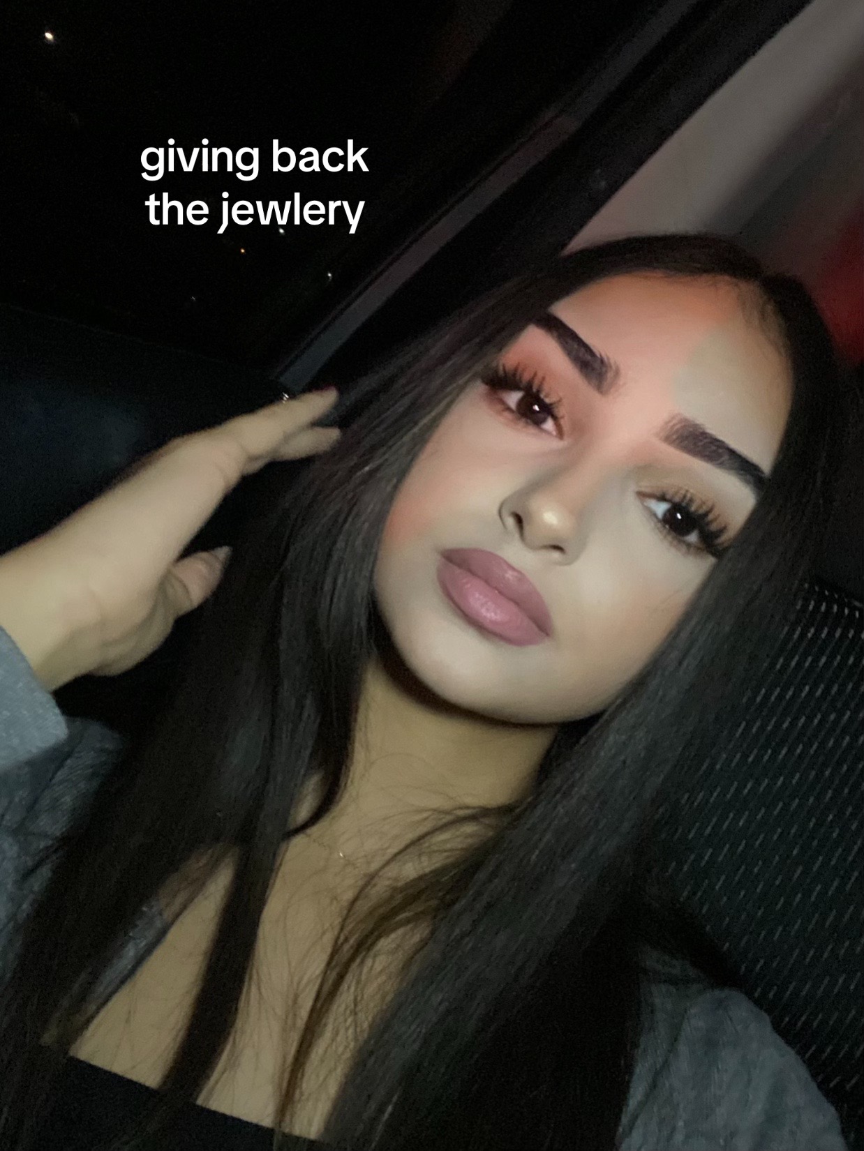 @️