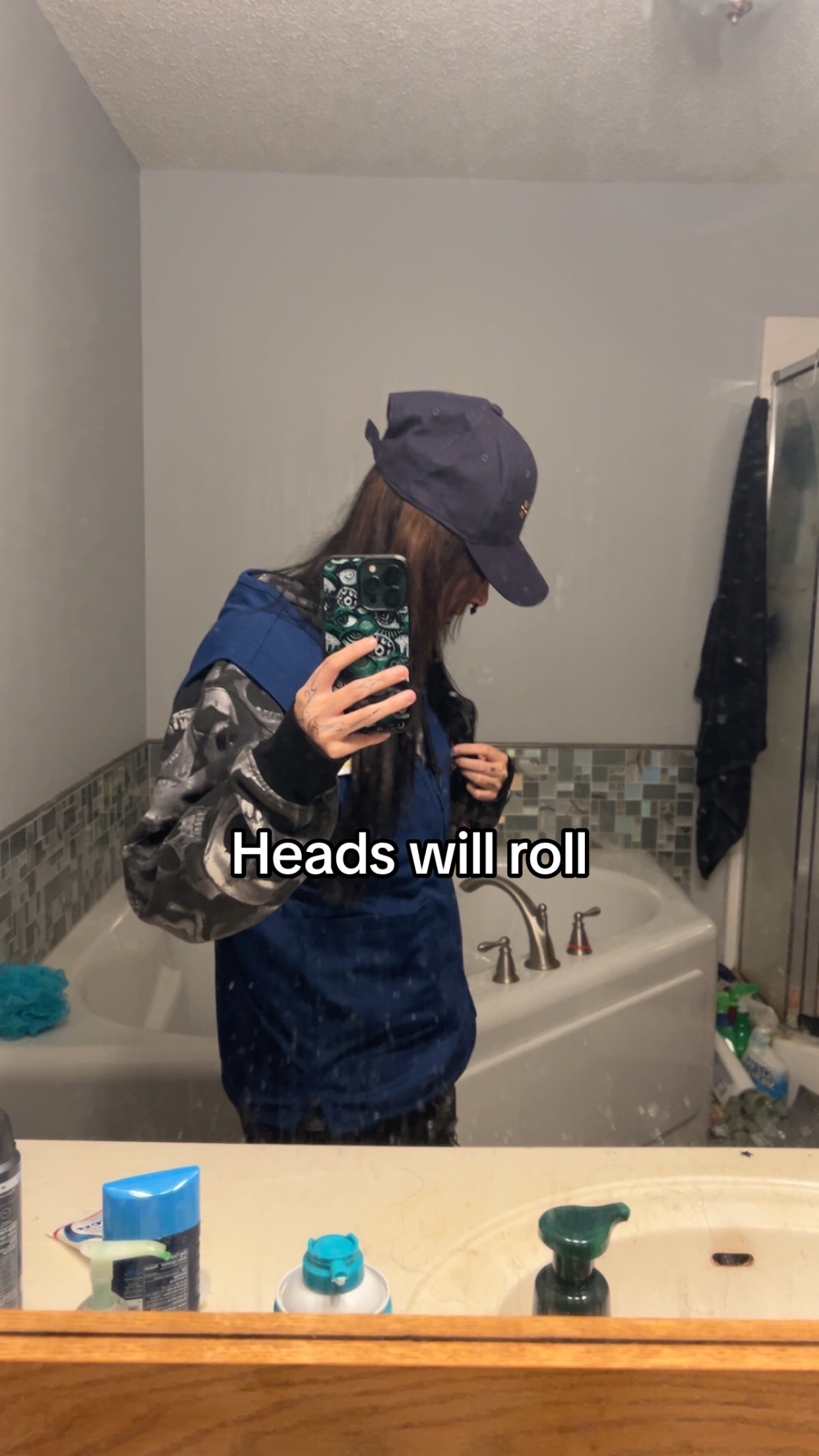 @️