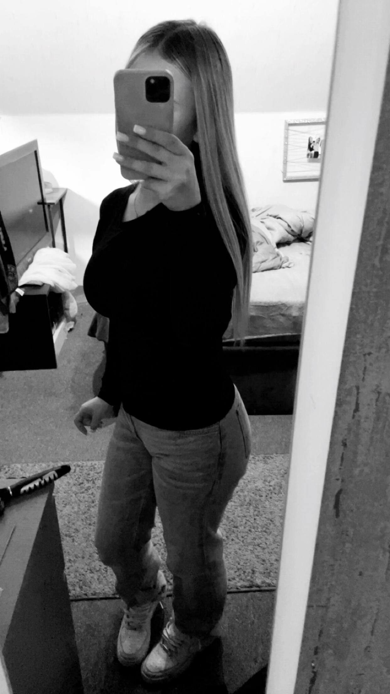 @mia.ellerb