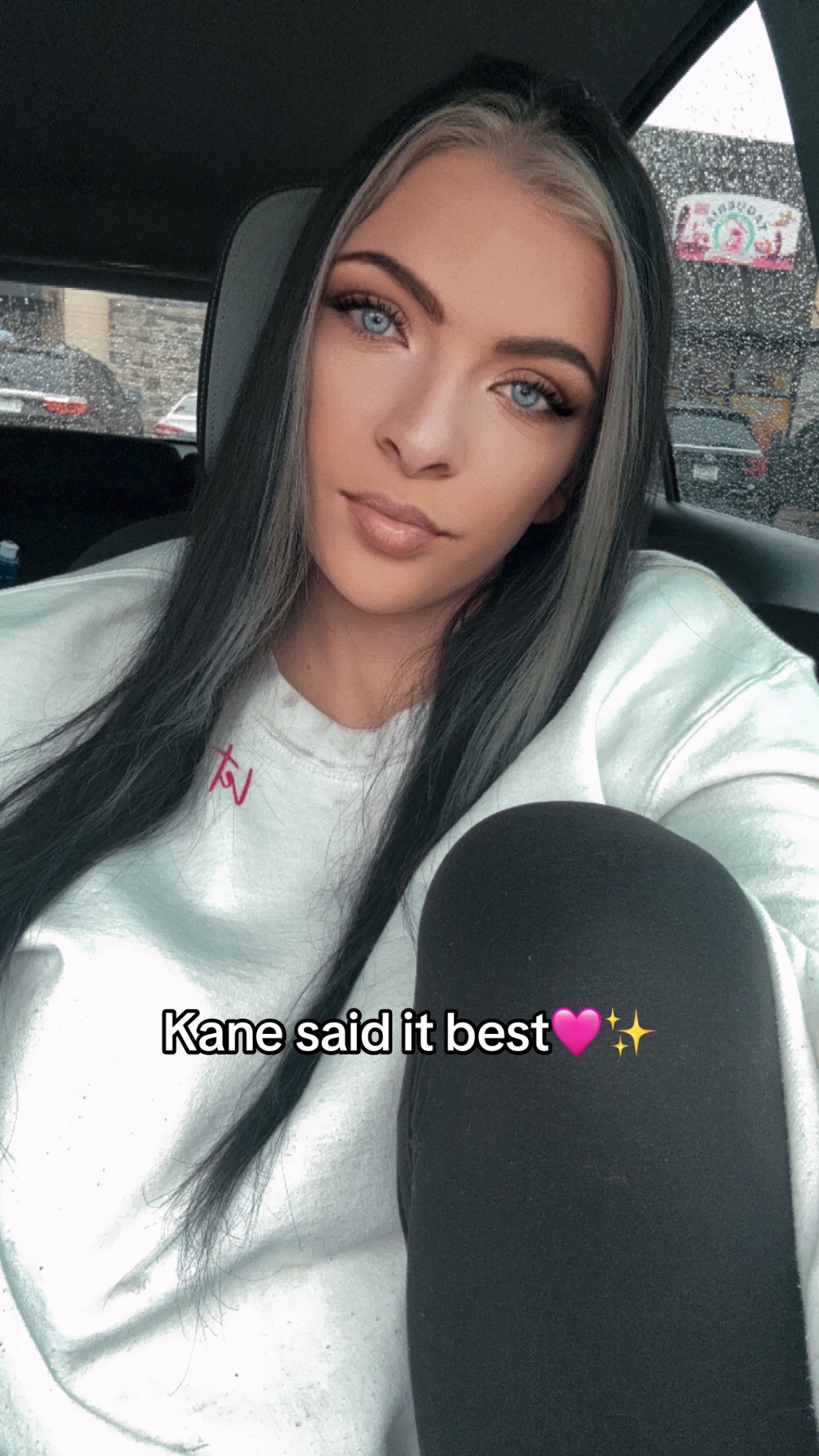 @Jana🩷✨