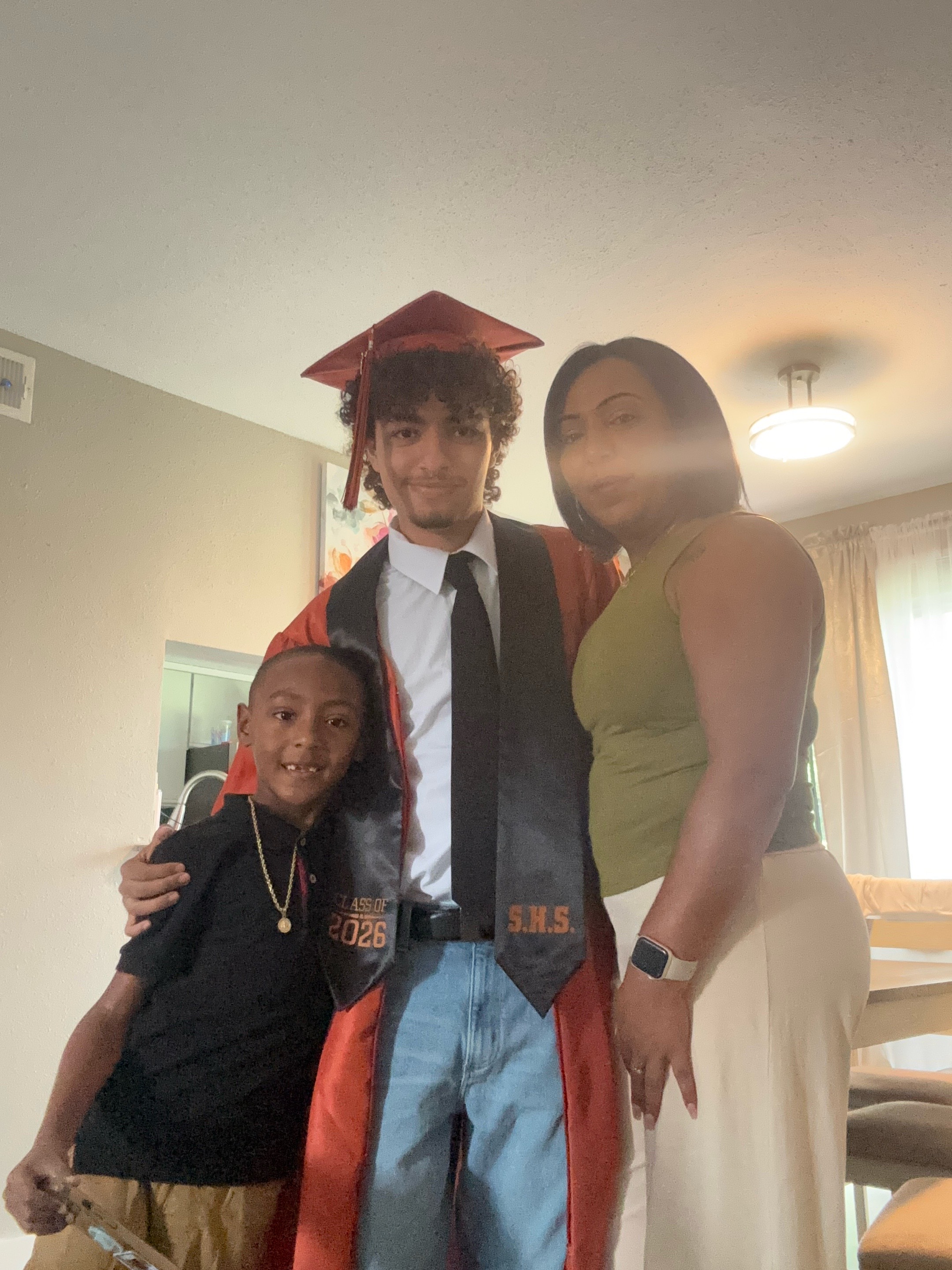 @LadiiSantana🤞🏽