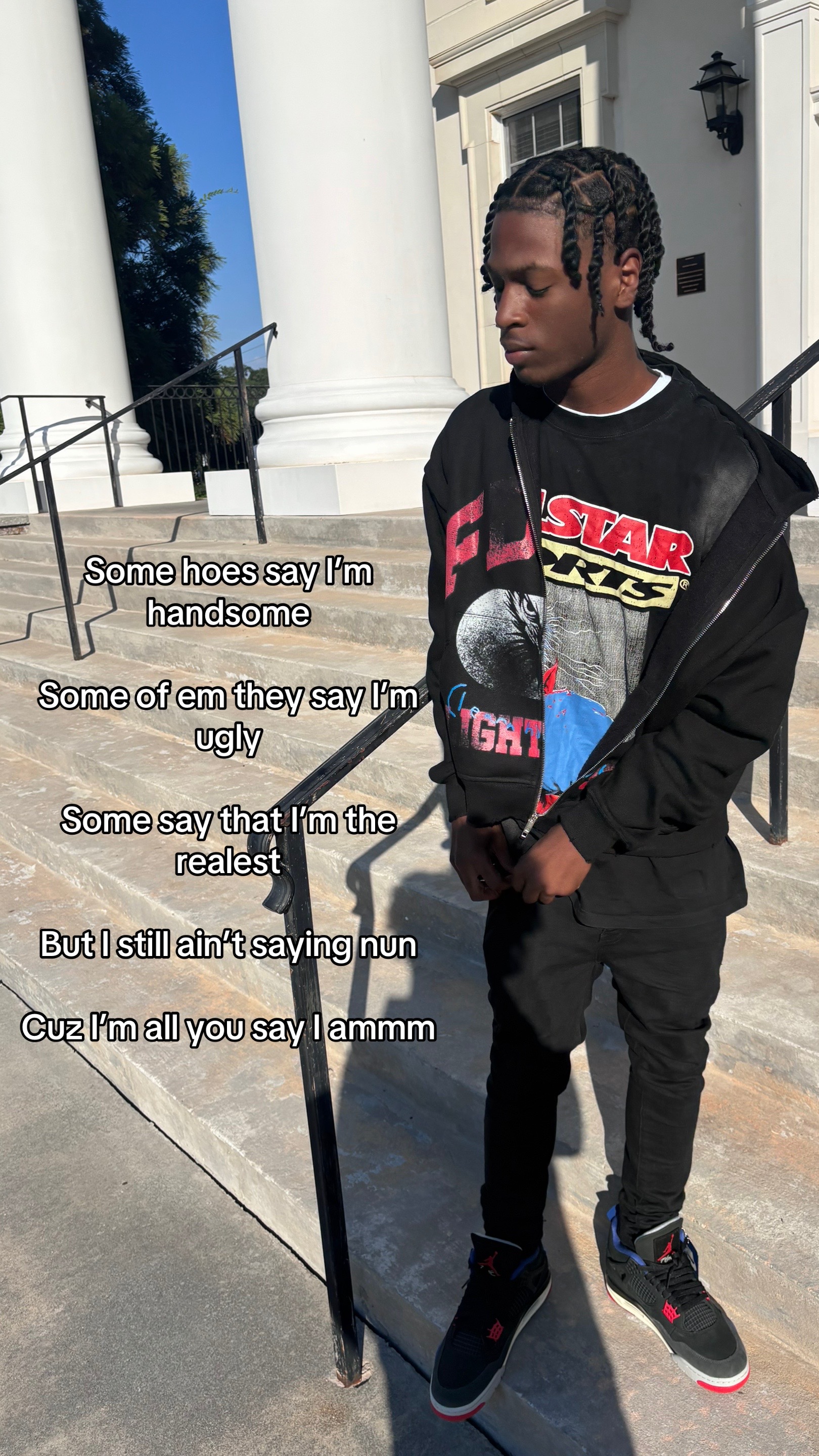 @￶