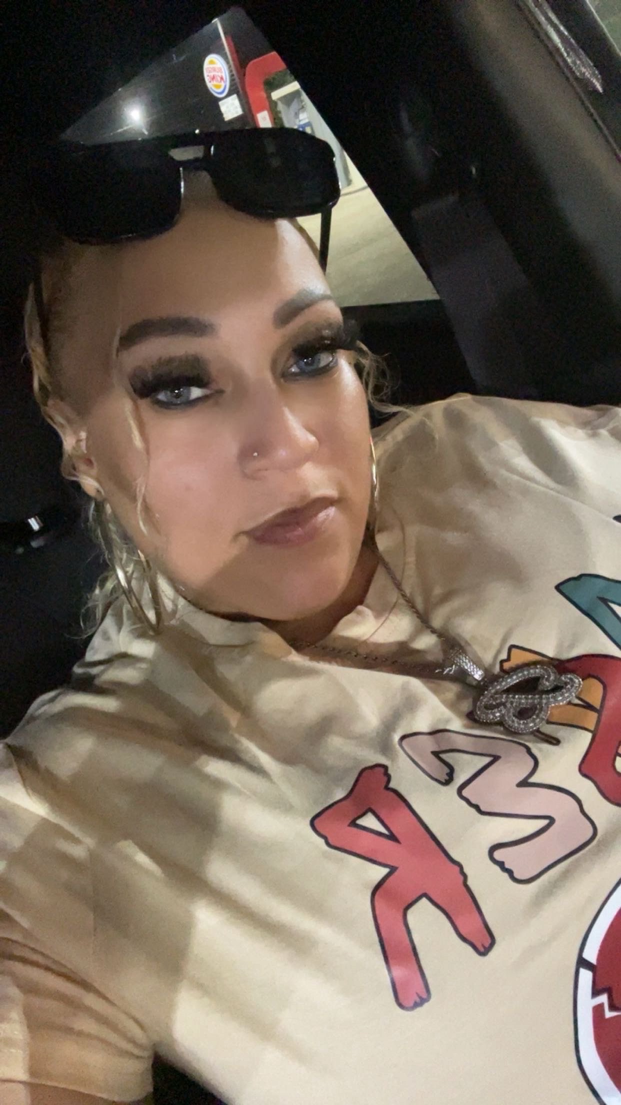 @QueenB👑