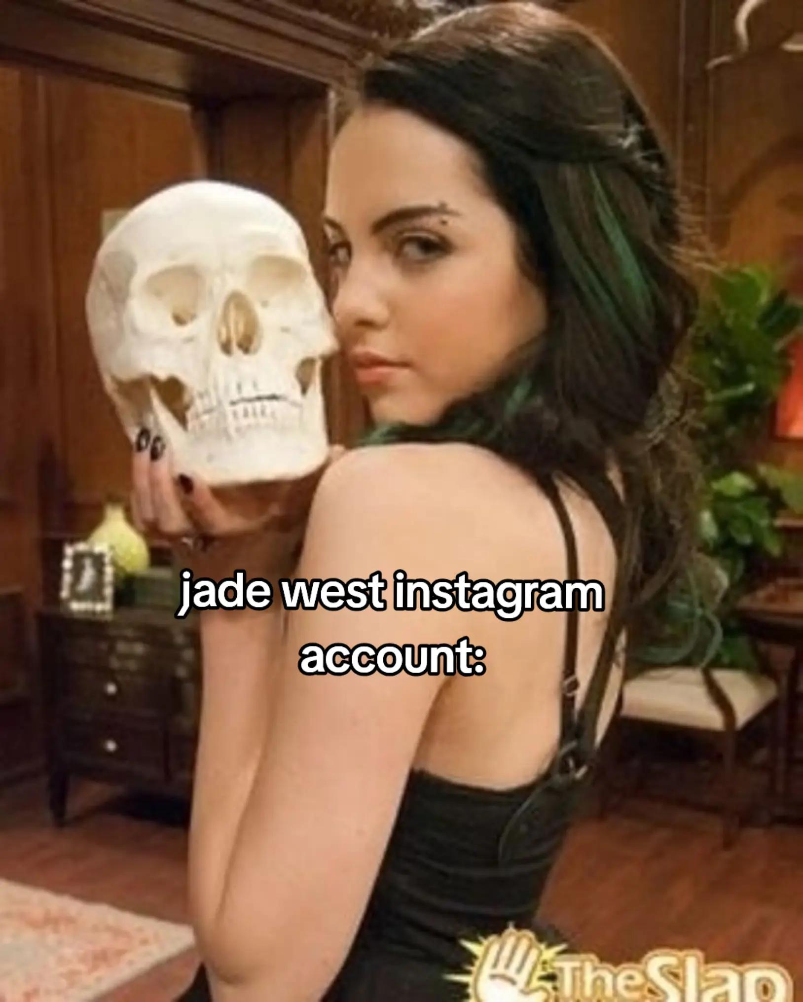 @𝓛  𝓔 𝓐