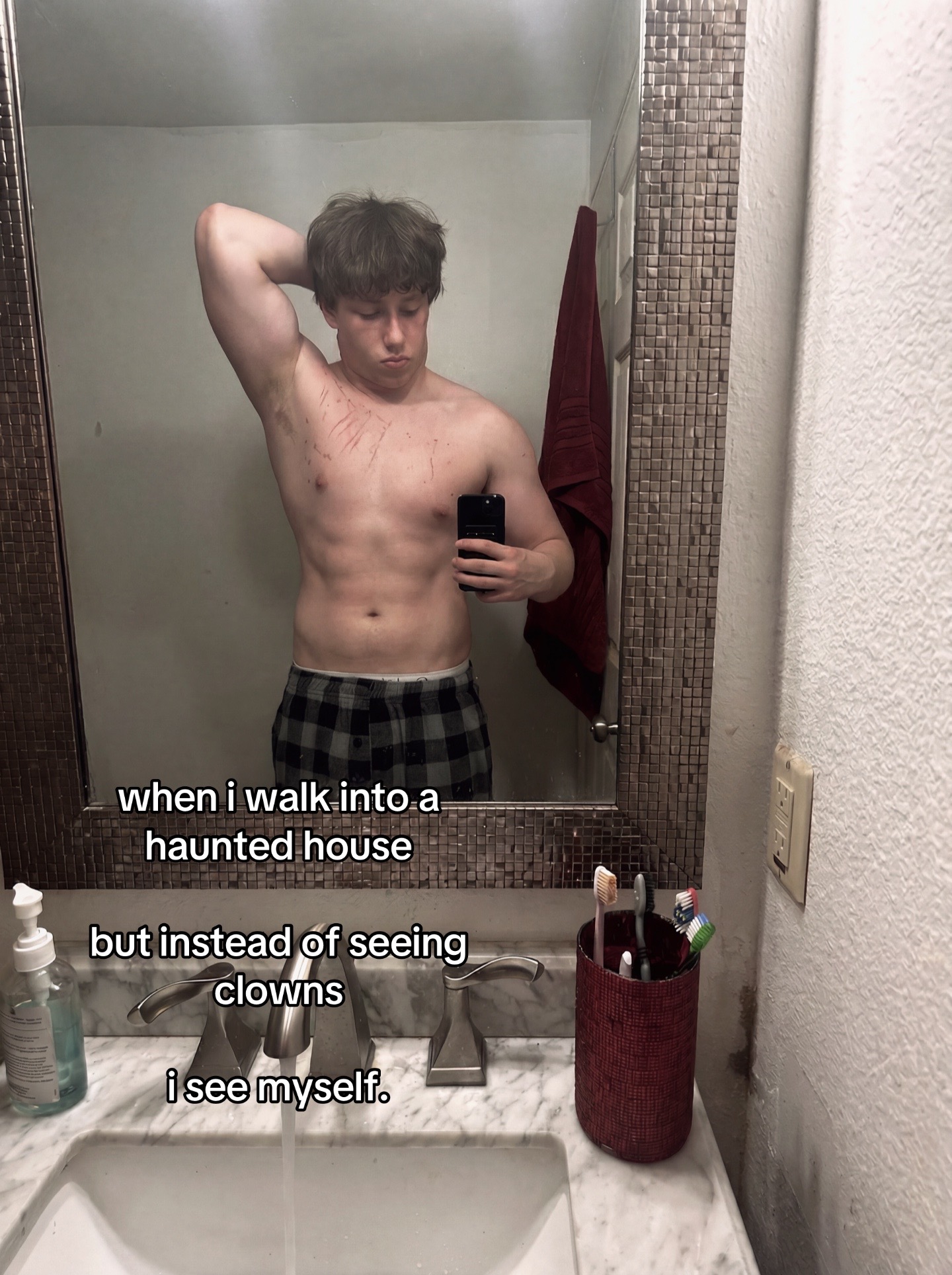 @Dy