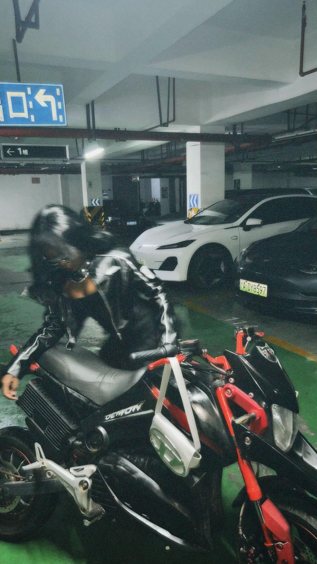 @Big Salz. ๐๏ธ