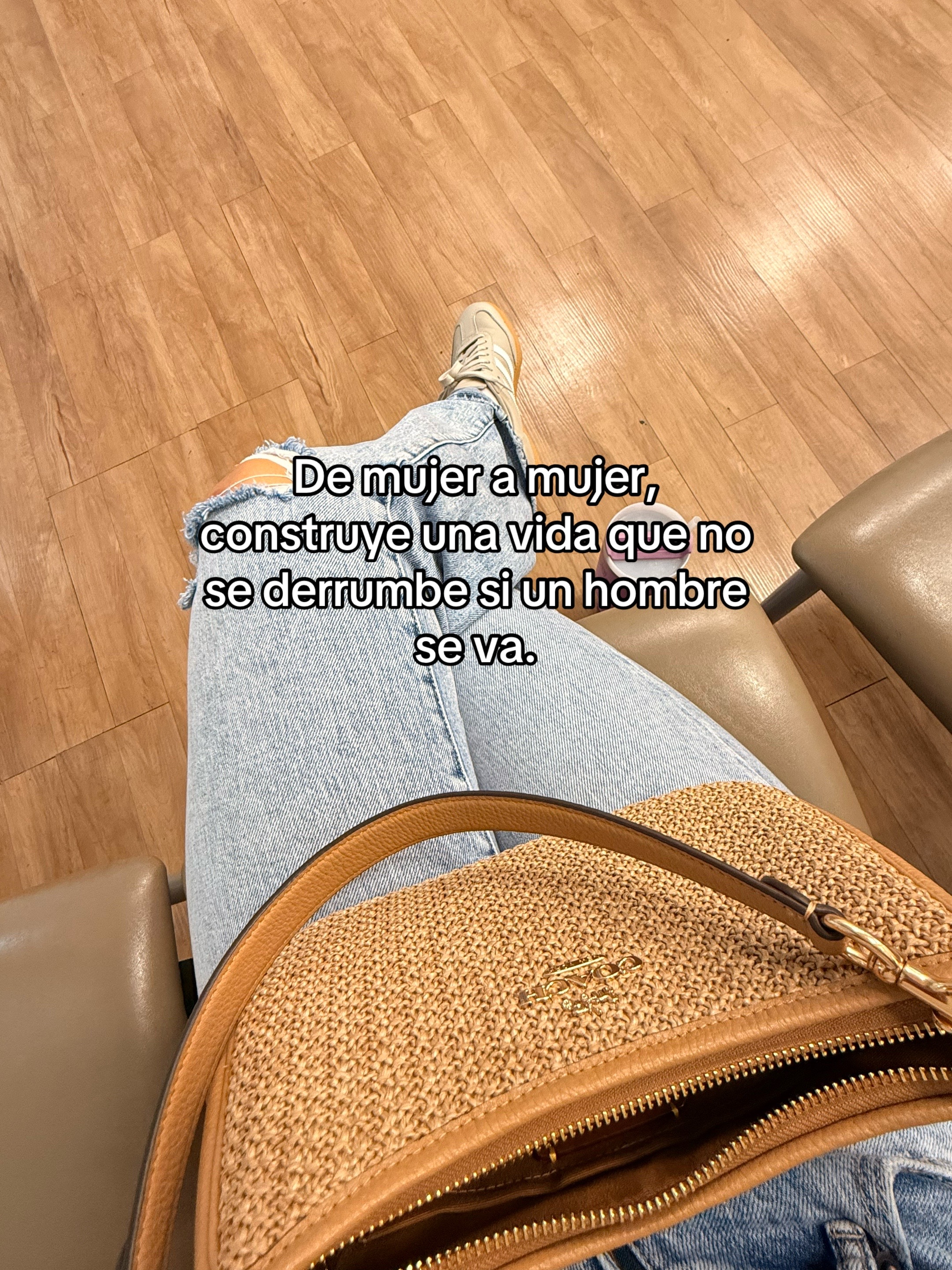 @𝑲𝒂𝒓𝒊𝒏𝒂 🌸
