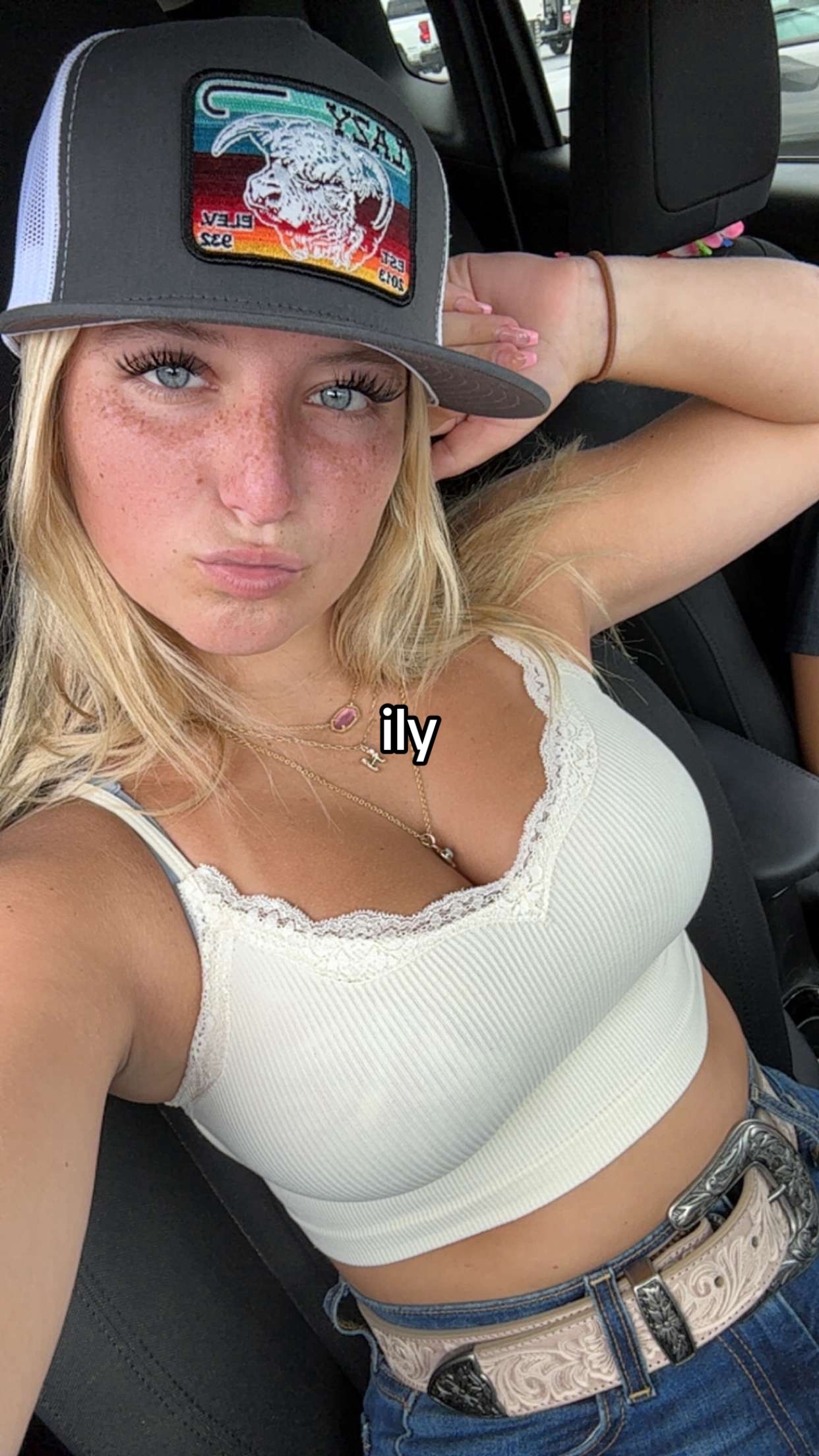 @hails💋