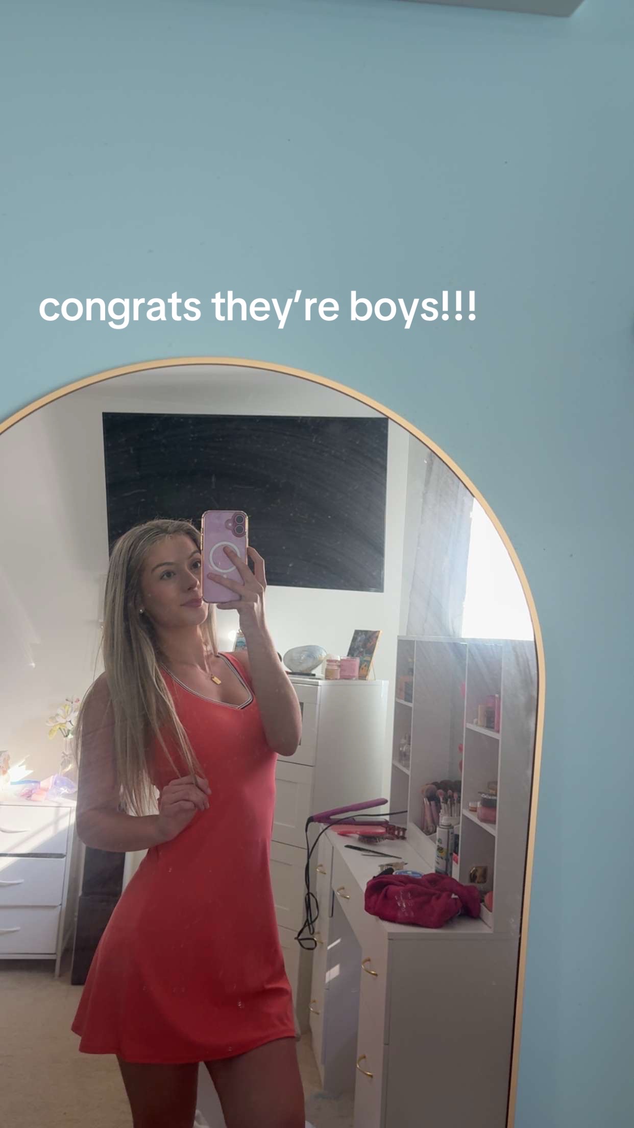 @bella davis