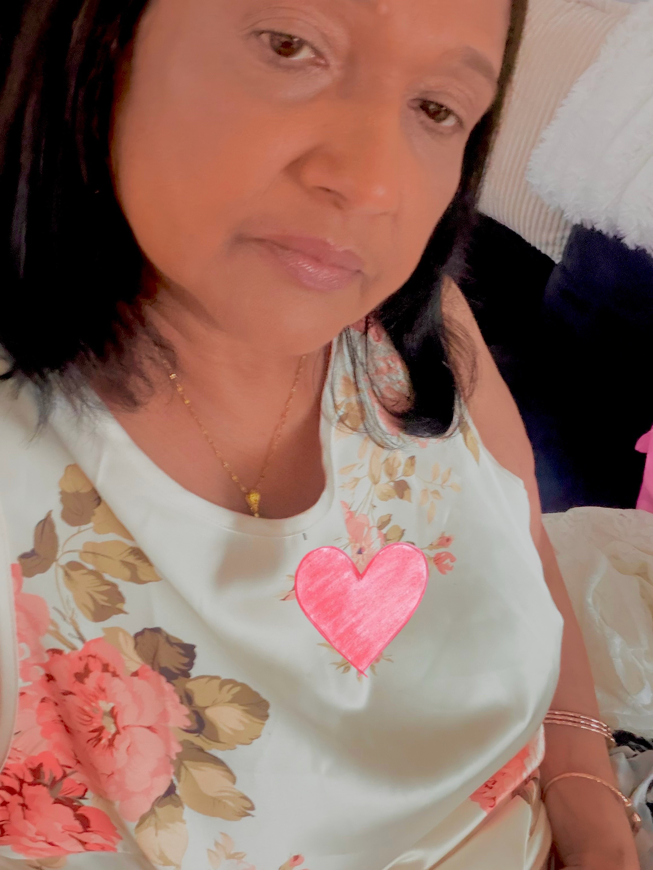 @guyanesegyal_helenB