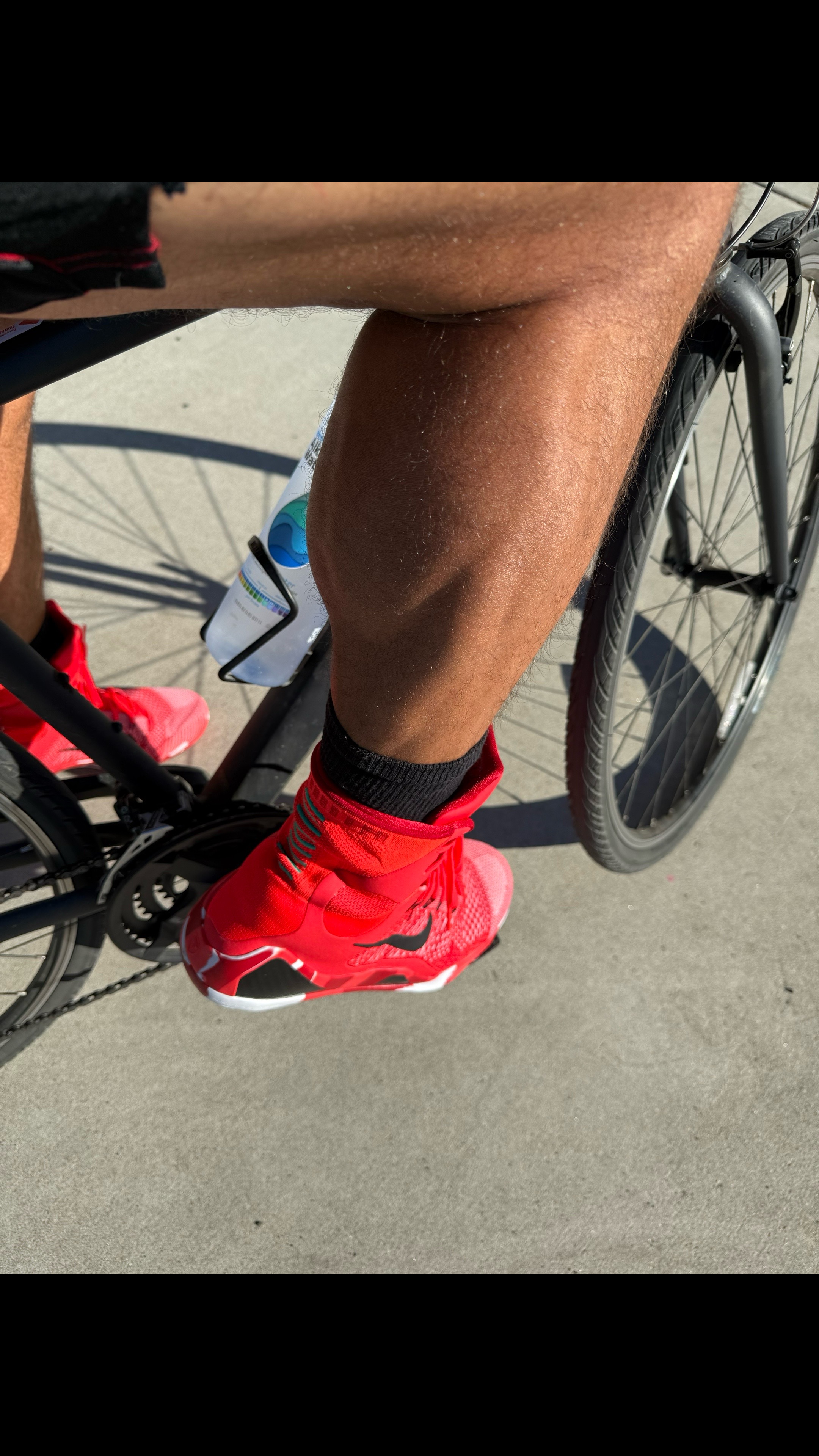 @RIDEWITHMEB