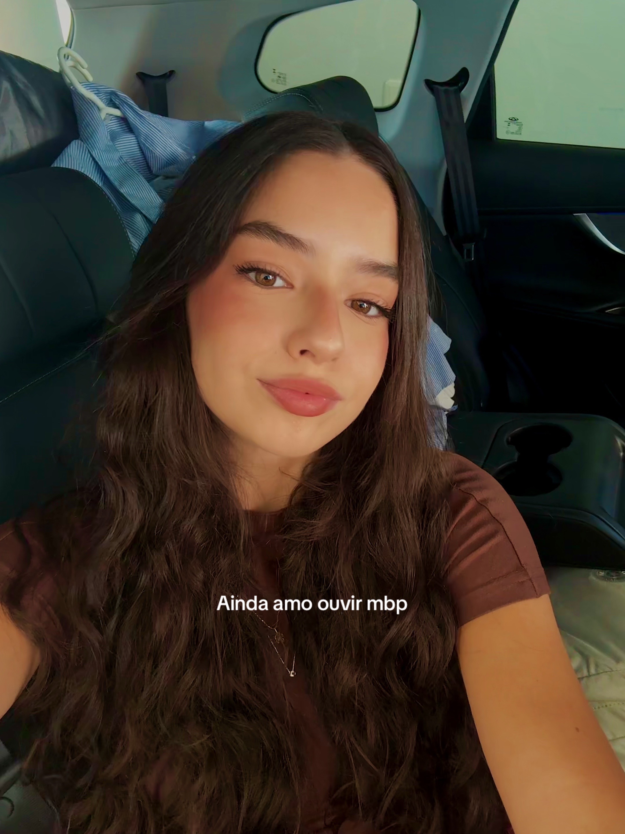@isalemos 🩶