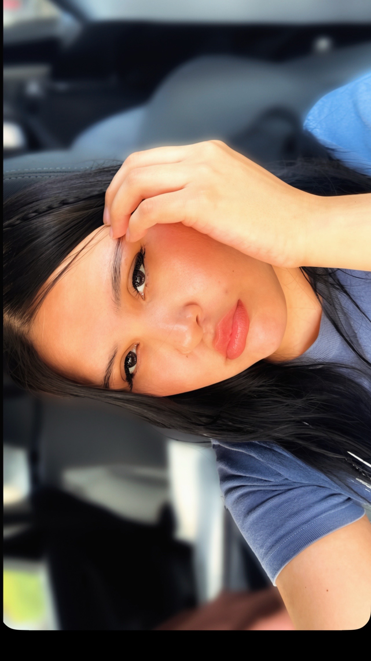 @Nizhoni Genevie