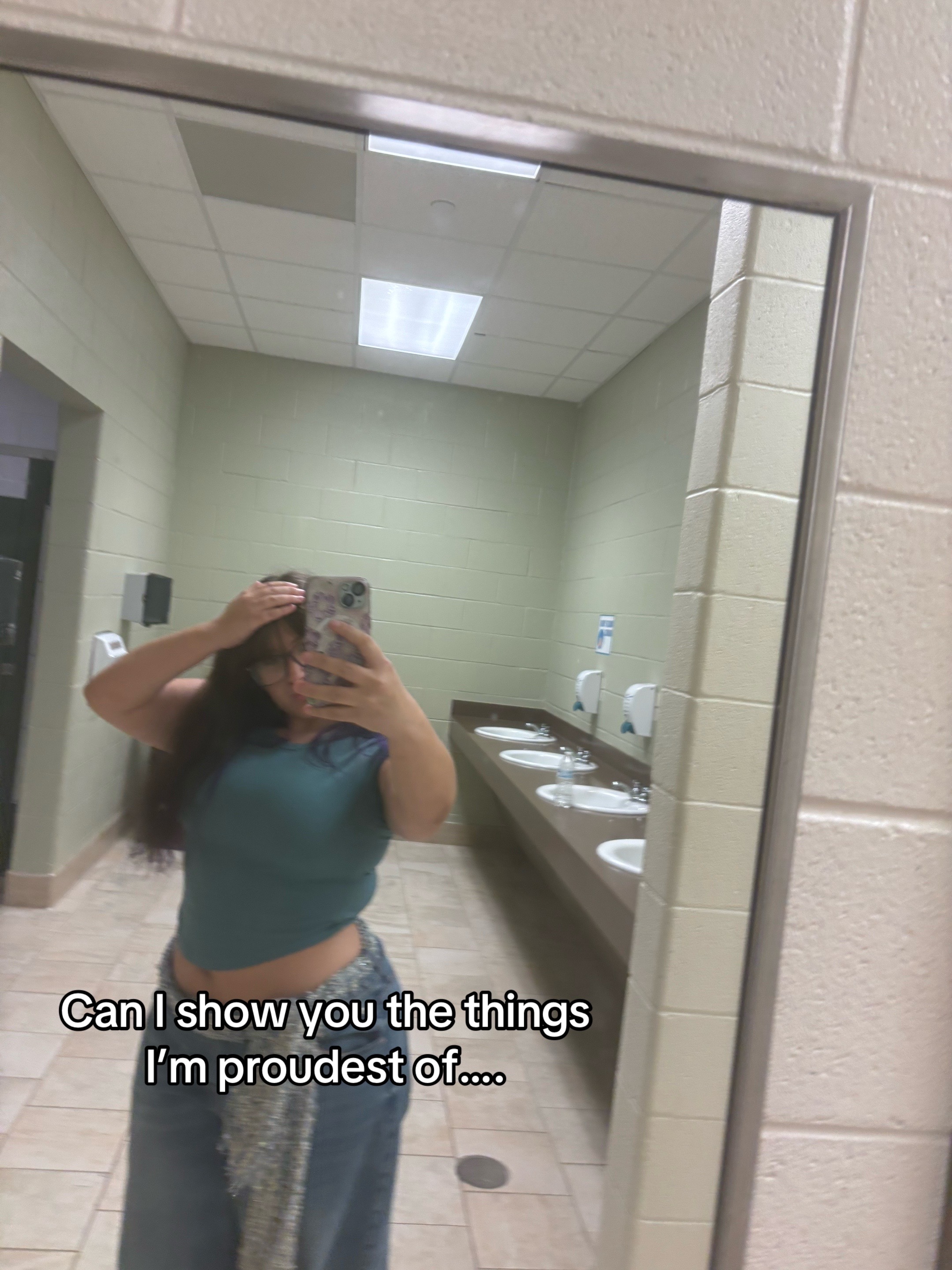 @Izzy📚