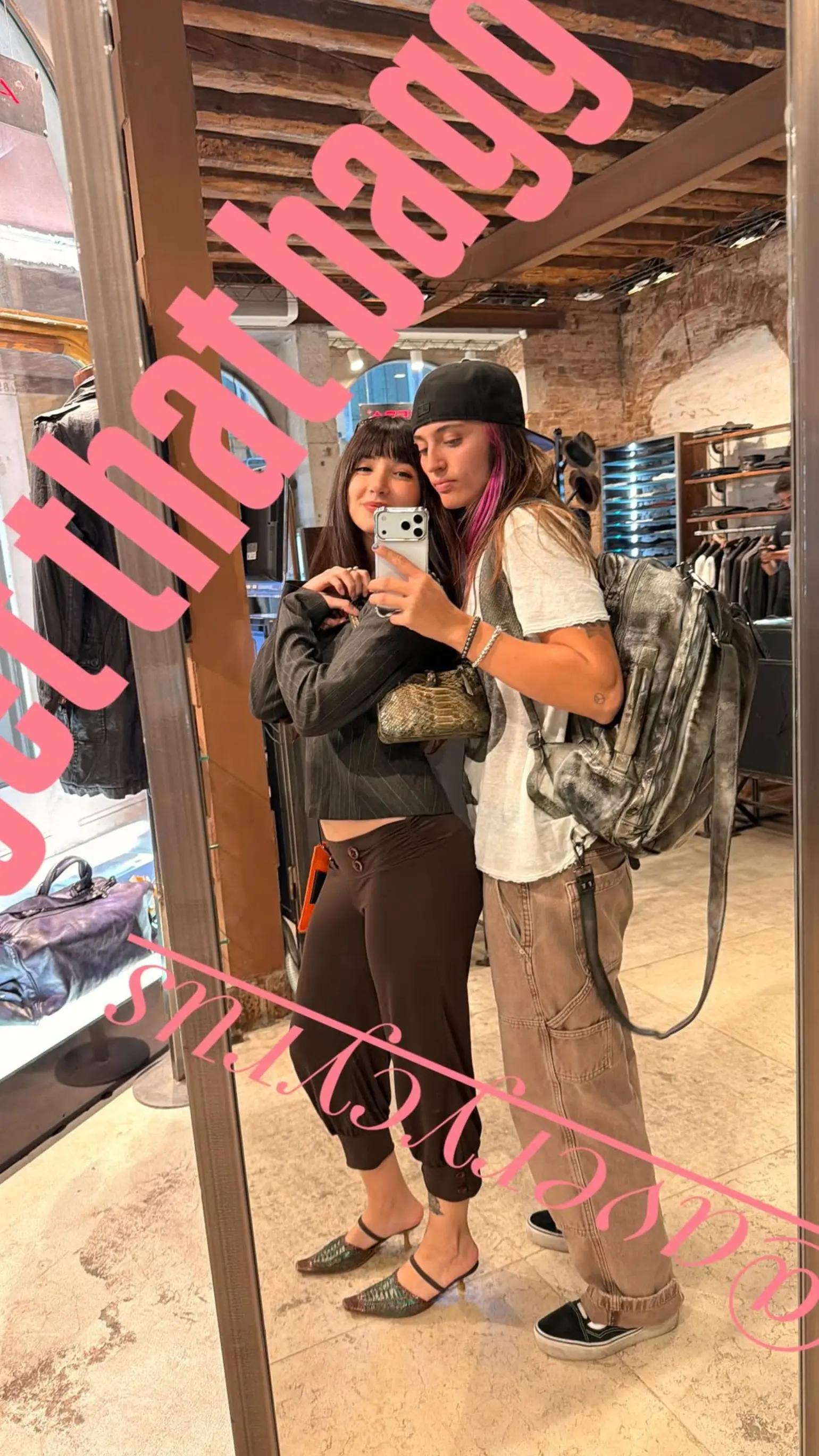 @Averyspinkstrip