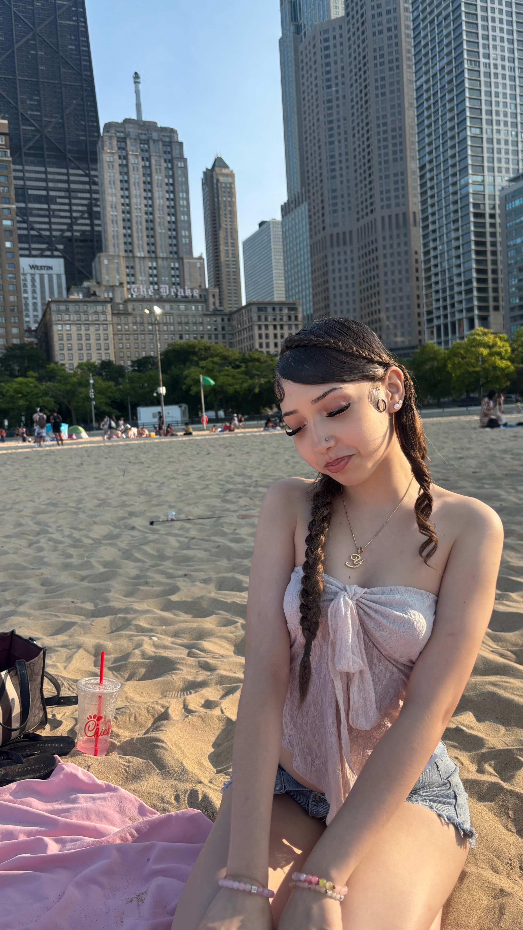 @ysabel