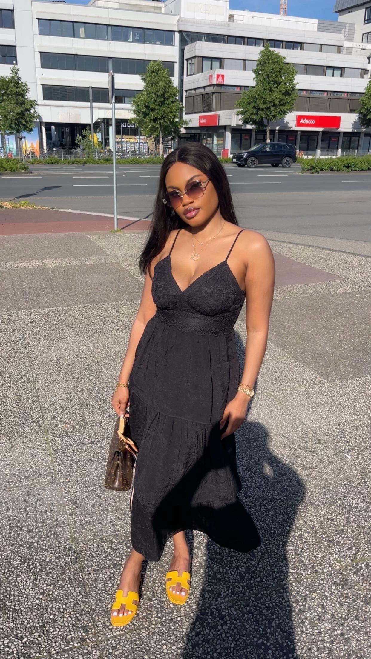 @QueenPam (skin&hair)