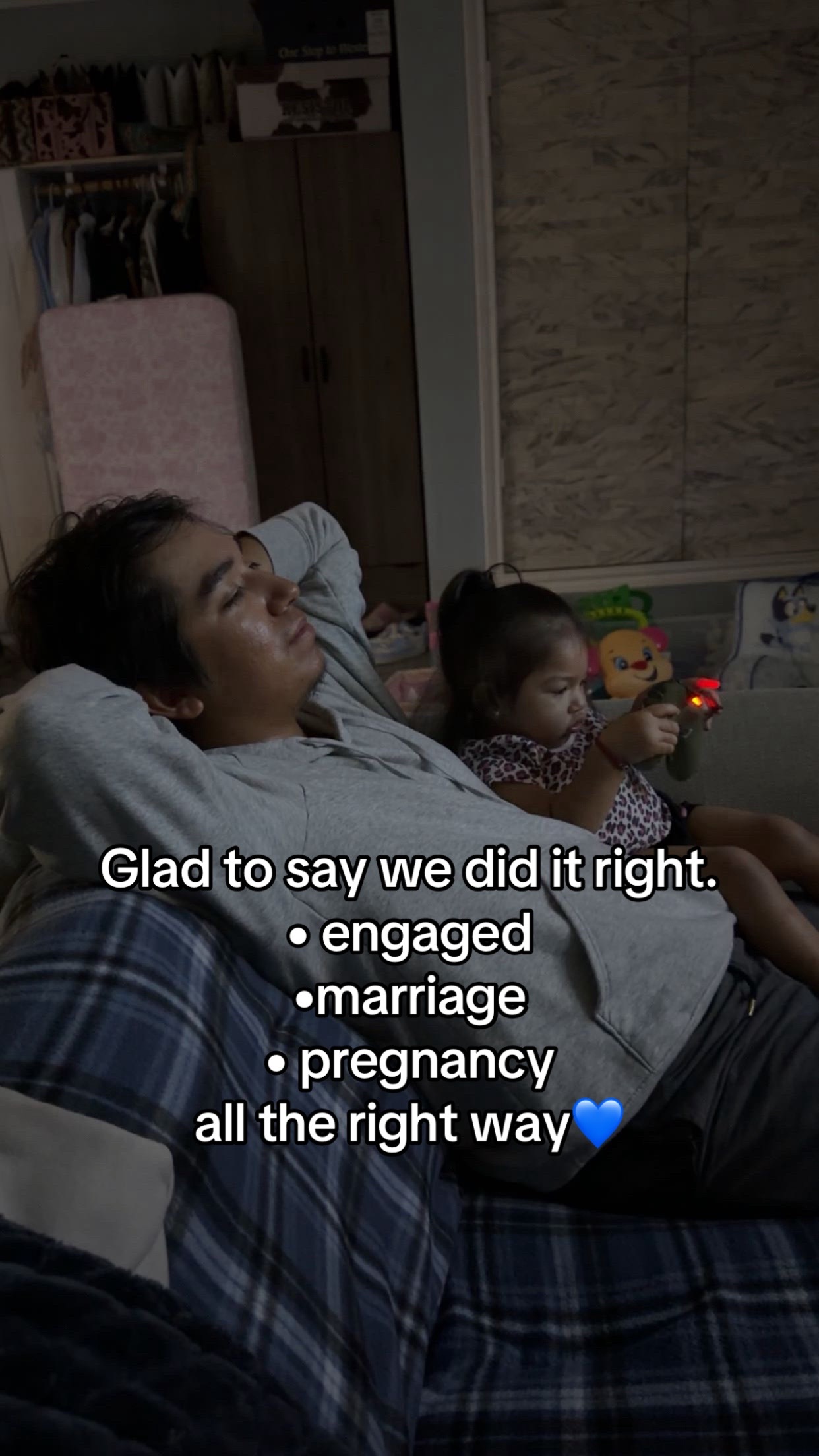 @𝐶𝑎𝑟𝑙𝑎 𝑉𝑒𝑔𝑎💛🌻