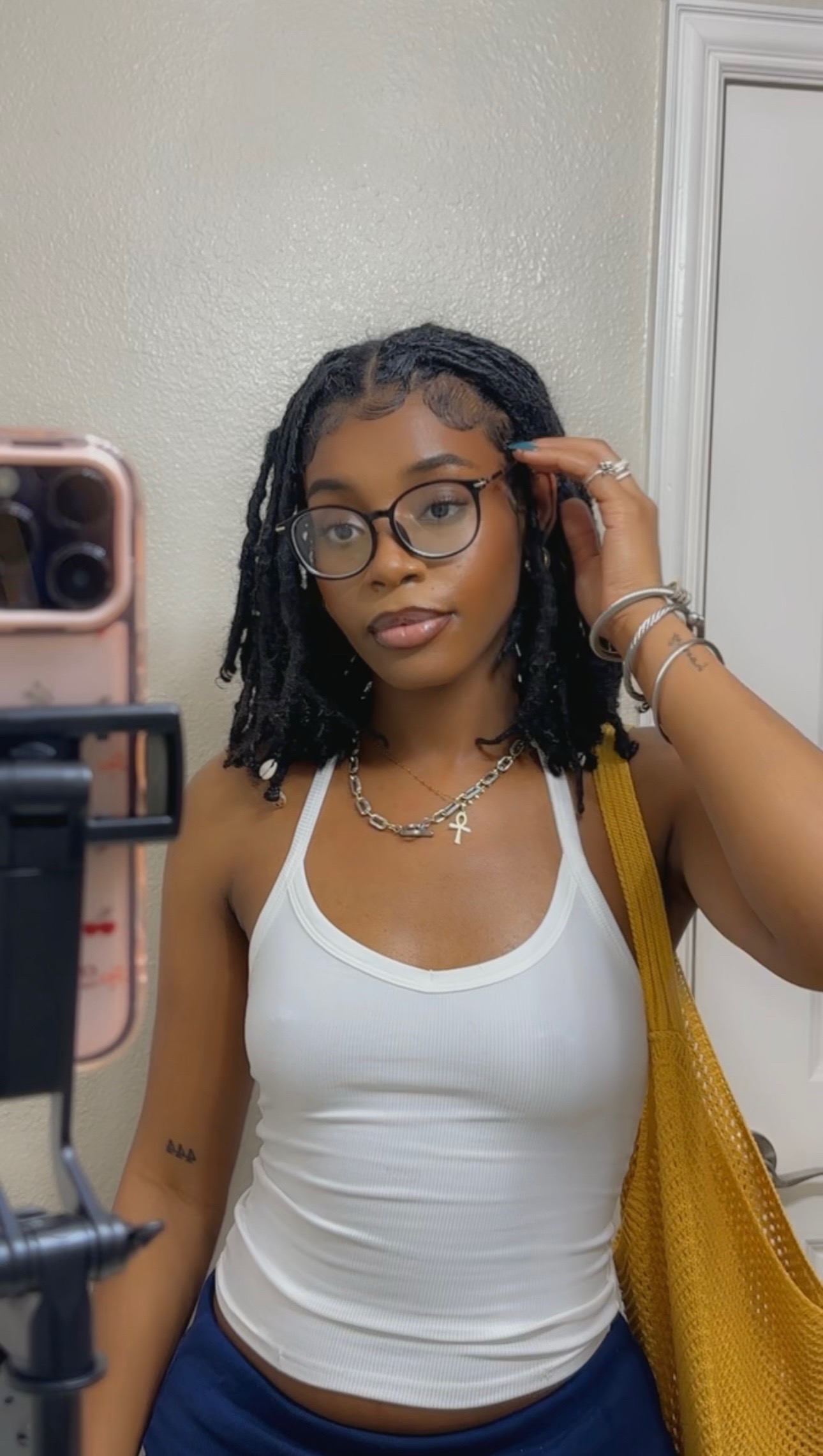 @AryTheDon