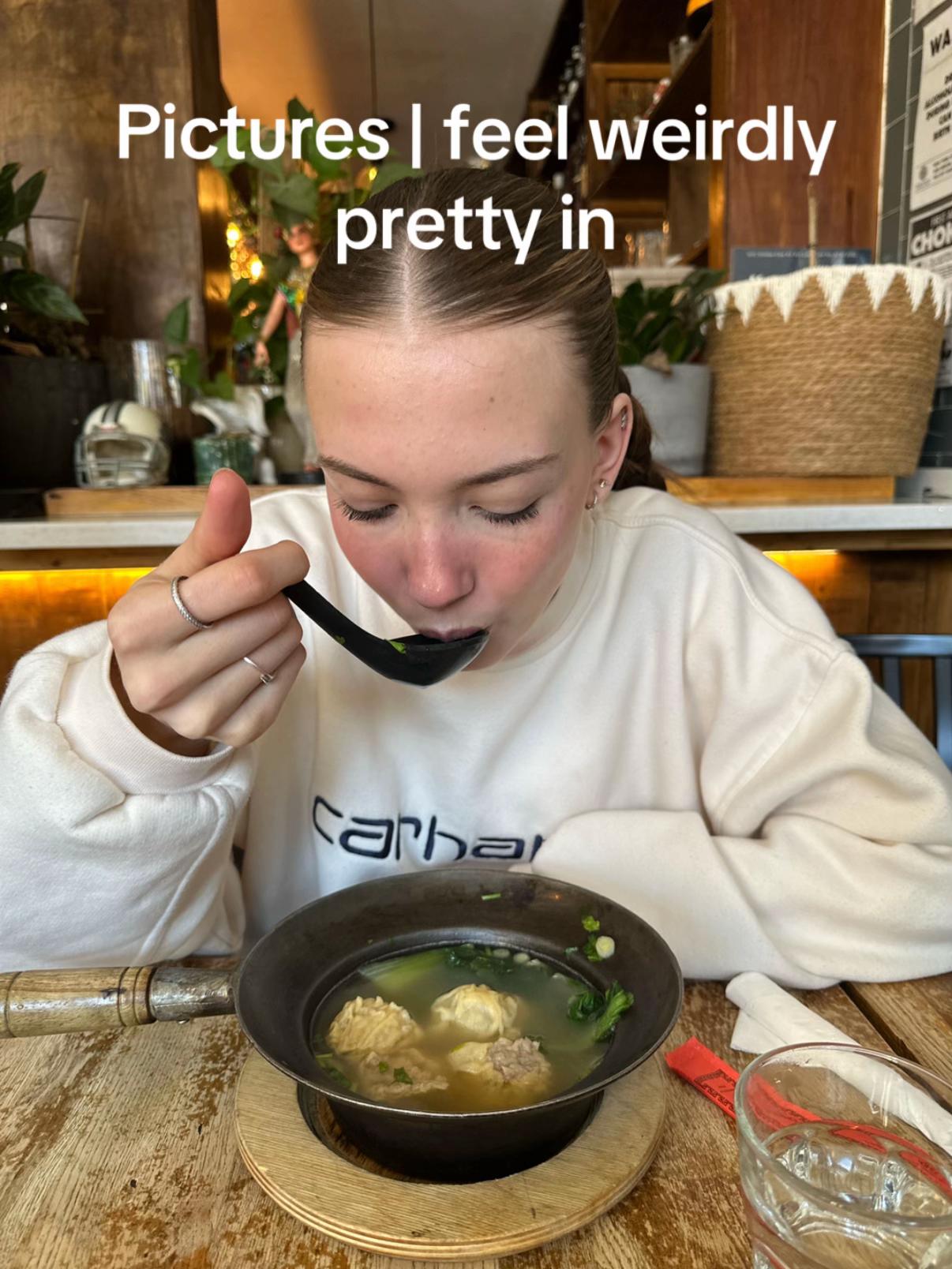 @mariella