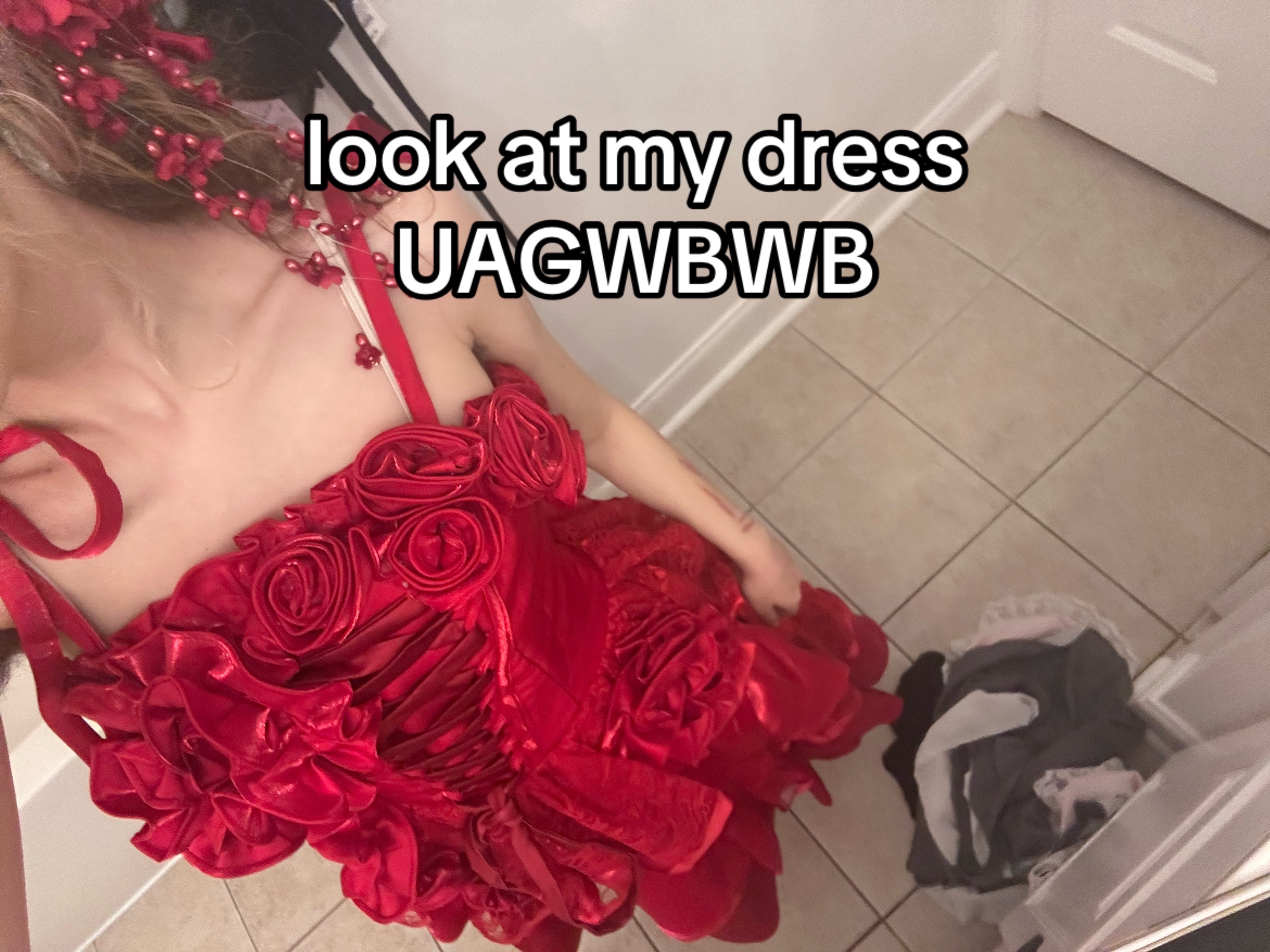 @yena