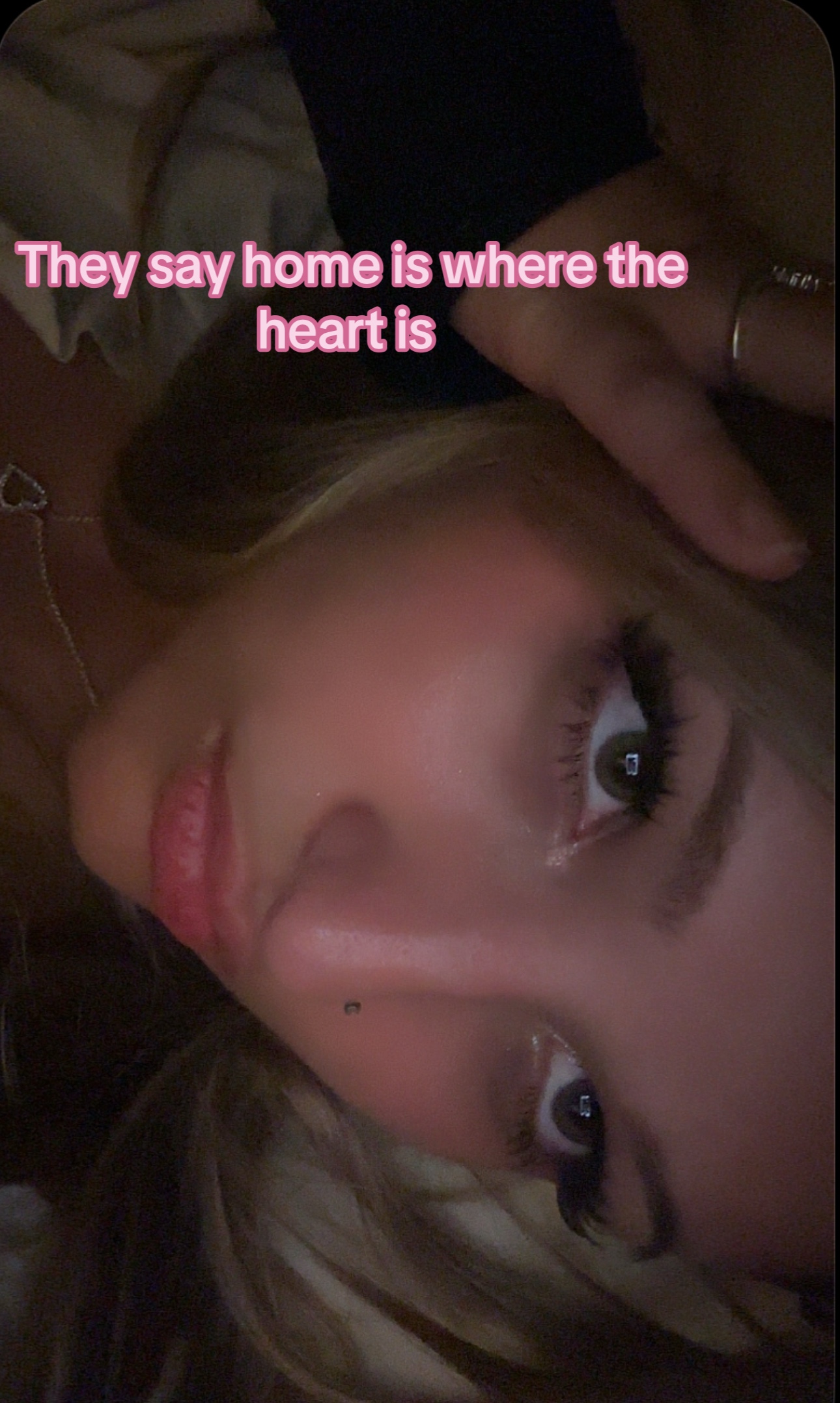 @Cari🩻👽