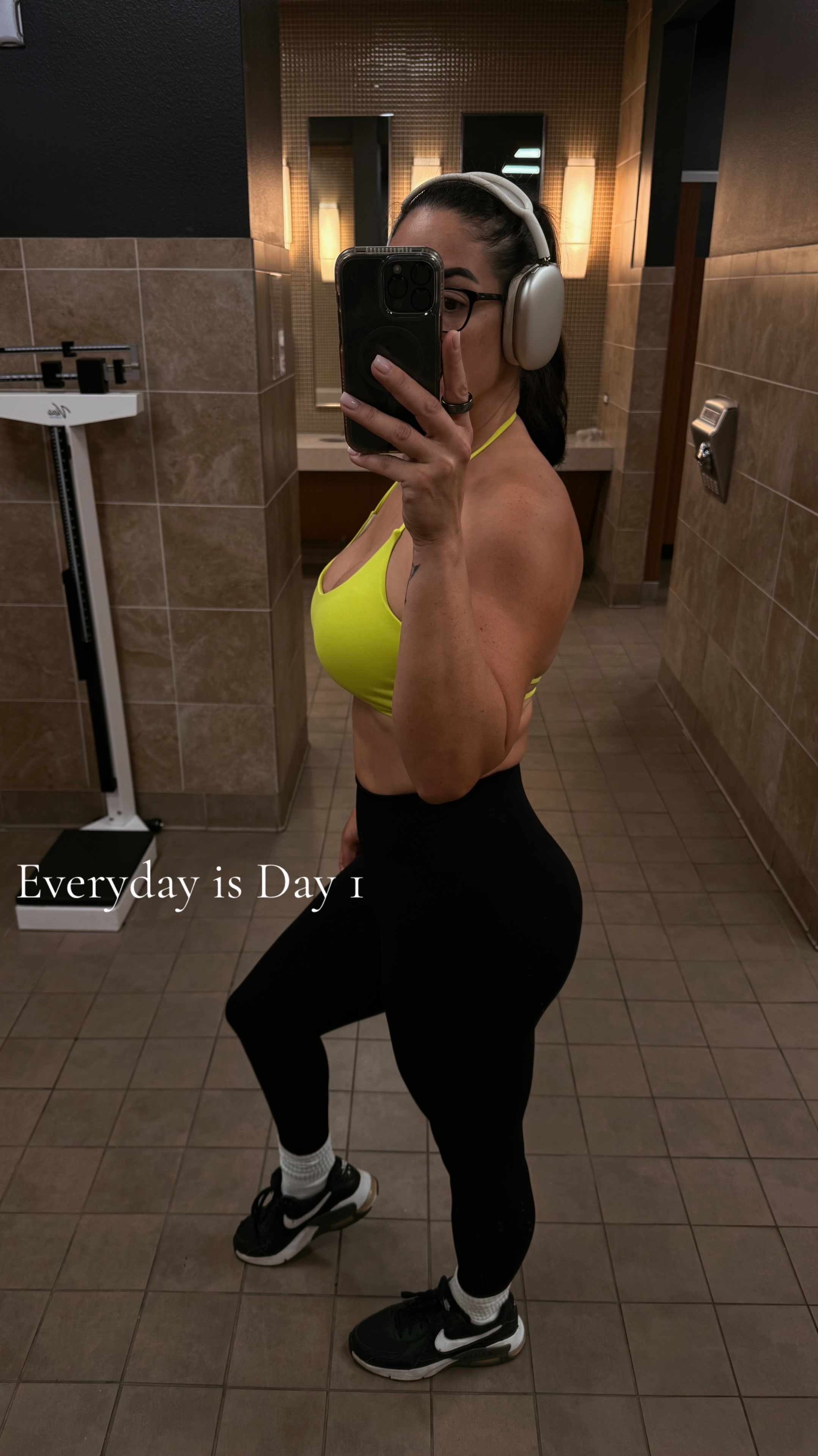 @simply_jessxo14