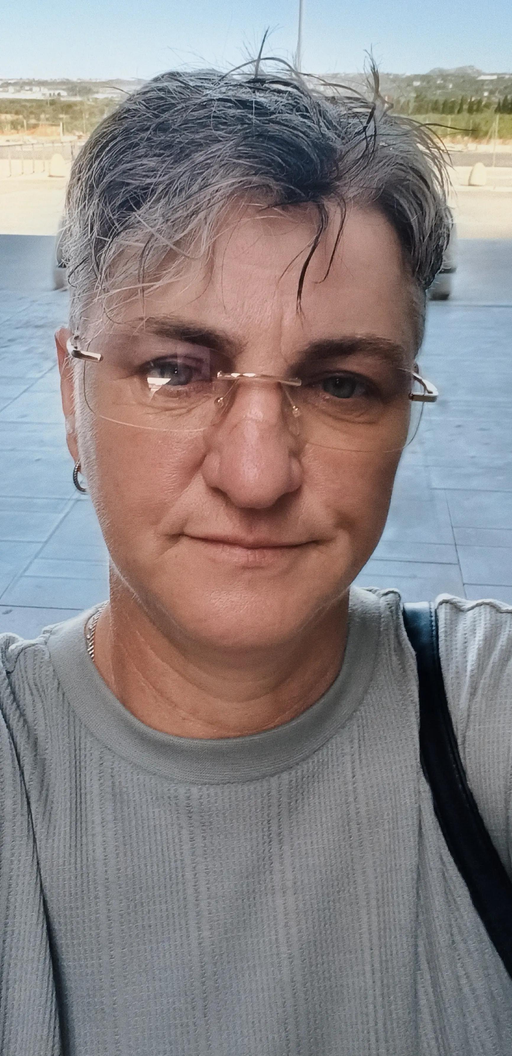 @S&icirc;rbu Anna