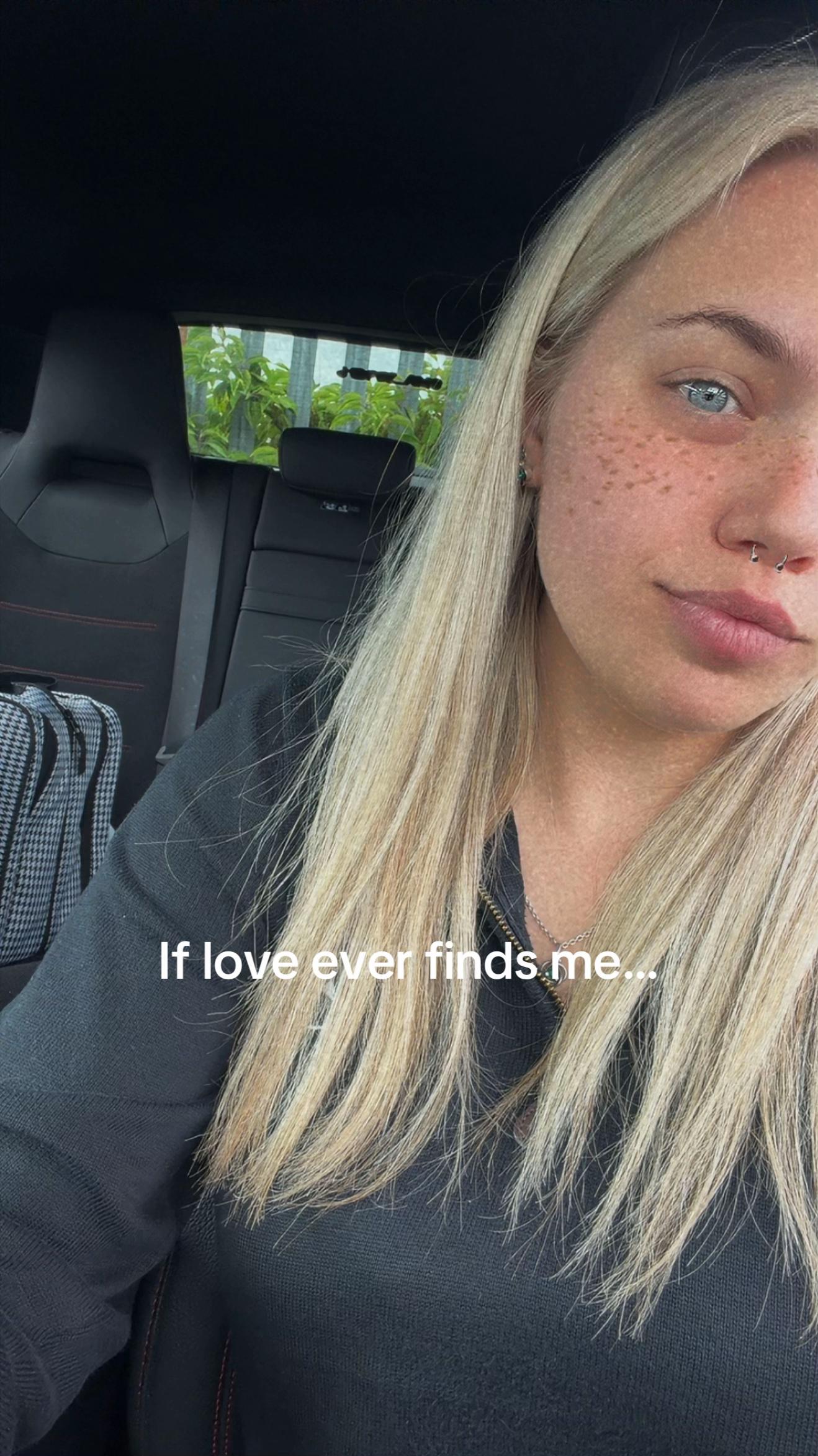 @Danii 🩶