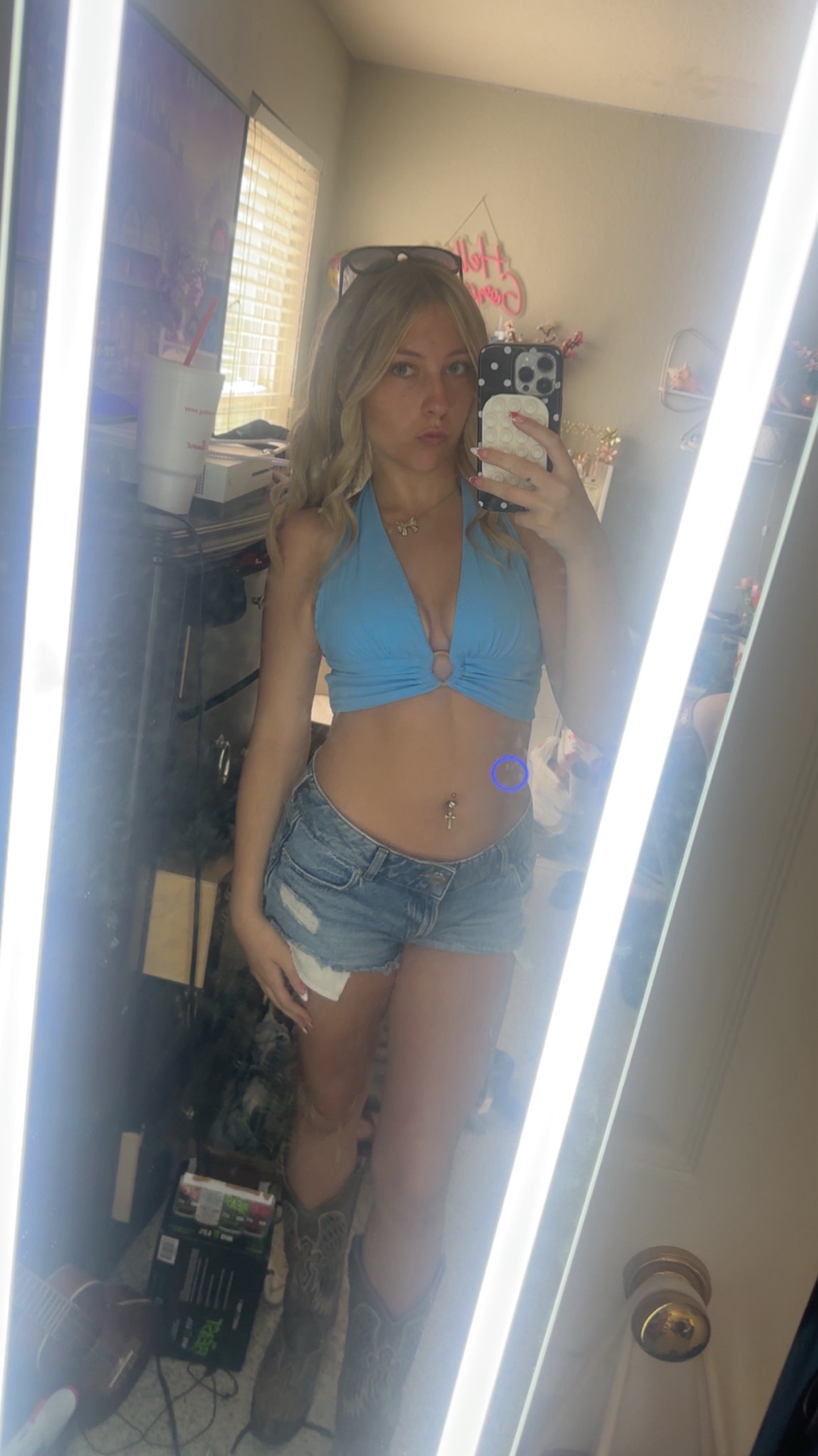 @𝒳ℯ𝓅